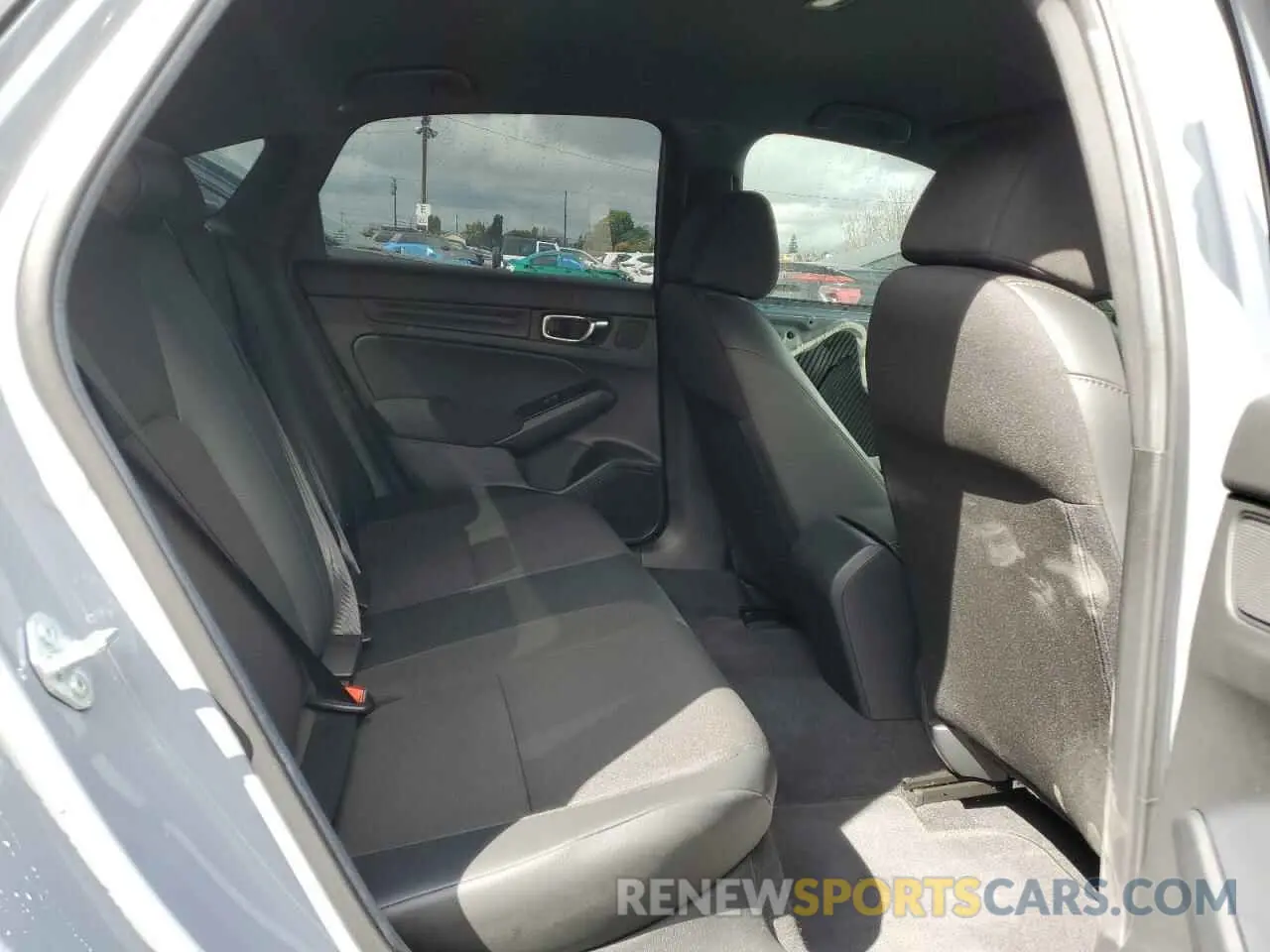10 fotografías del automóvil dañado 2HGFE2F54RH583094 HONDA CIVIC 2024