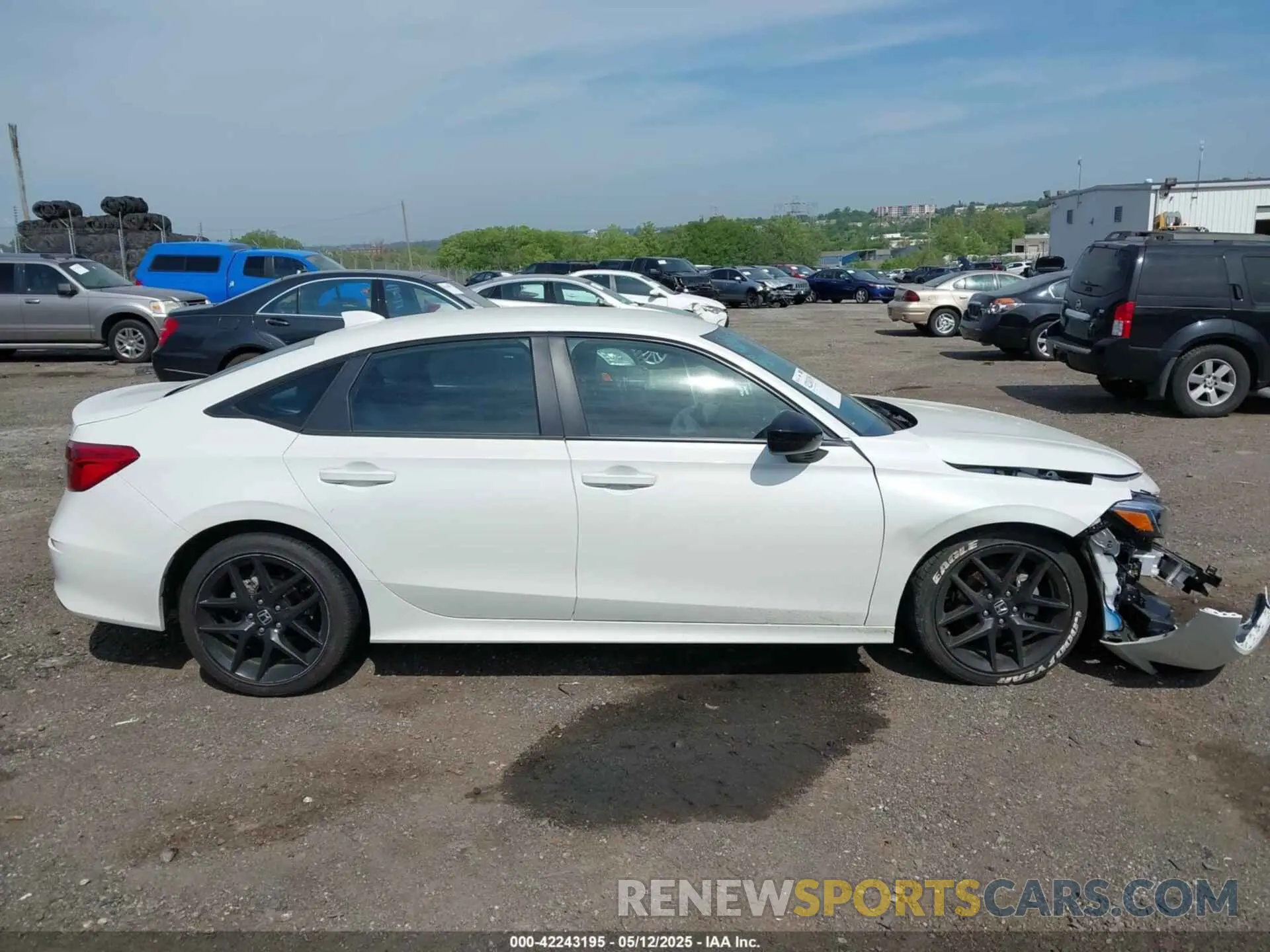 14 fotografías del automóvil dañado 2HGFE2F54RH595679 HONDA CIVIC 2024