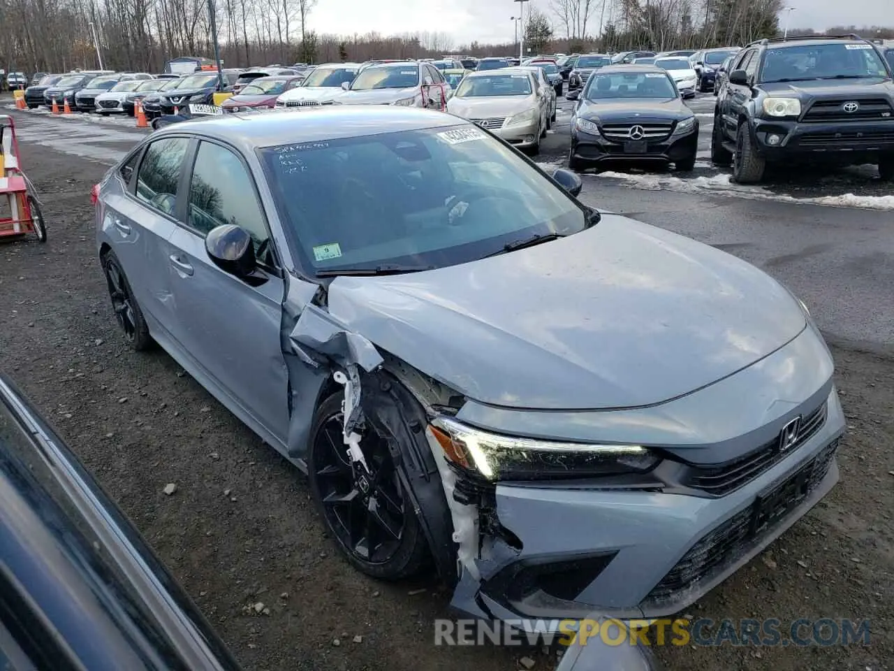 4 fotografías del automóvil dañado 2HGFE2F55RH506914 HONDA CIVIC 2024