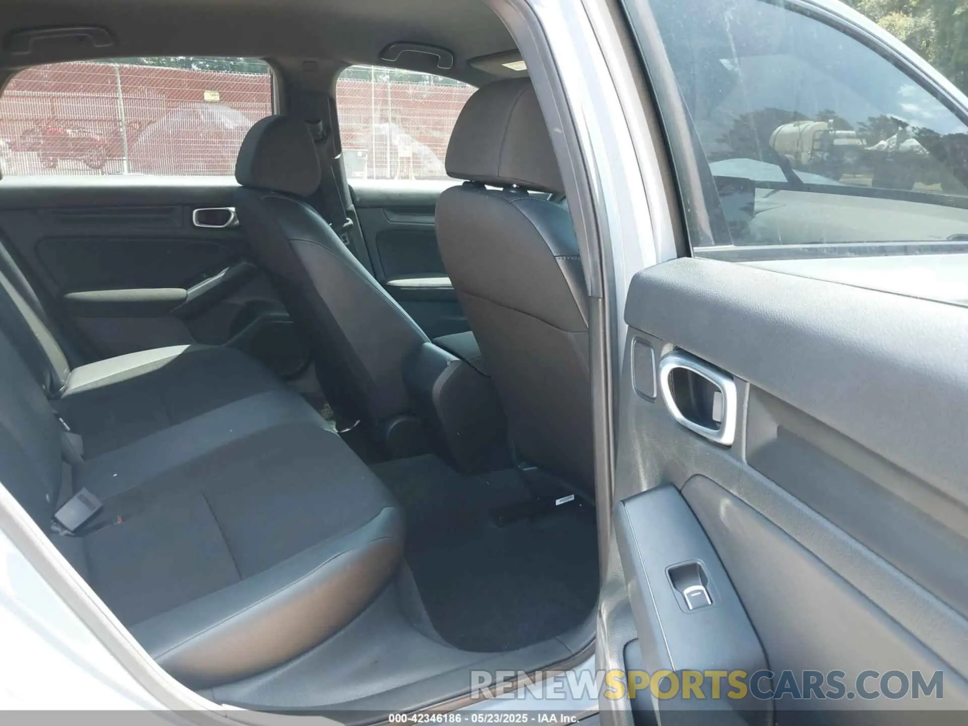 8 fotografías del automóvil dañado 2HGFE2F55RH531294 HONDA CIVIC 2024