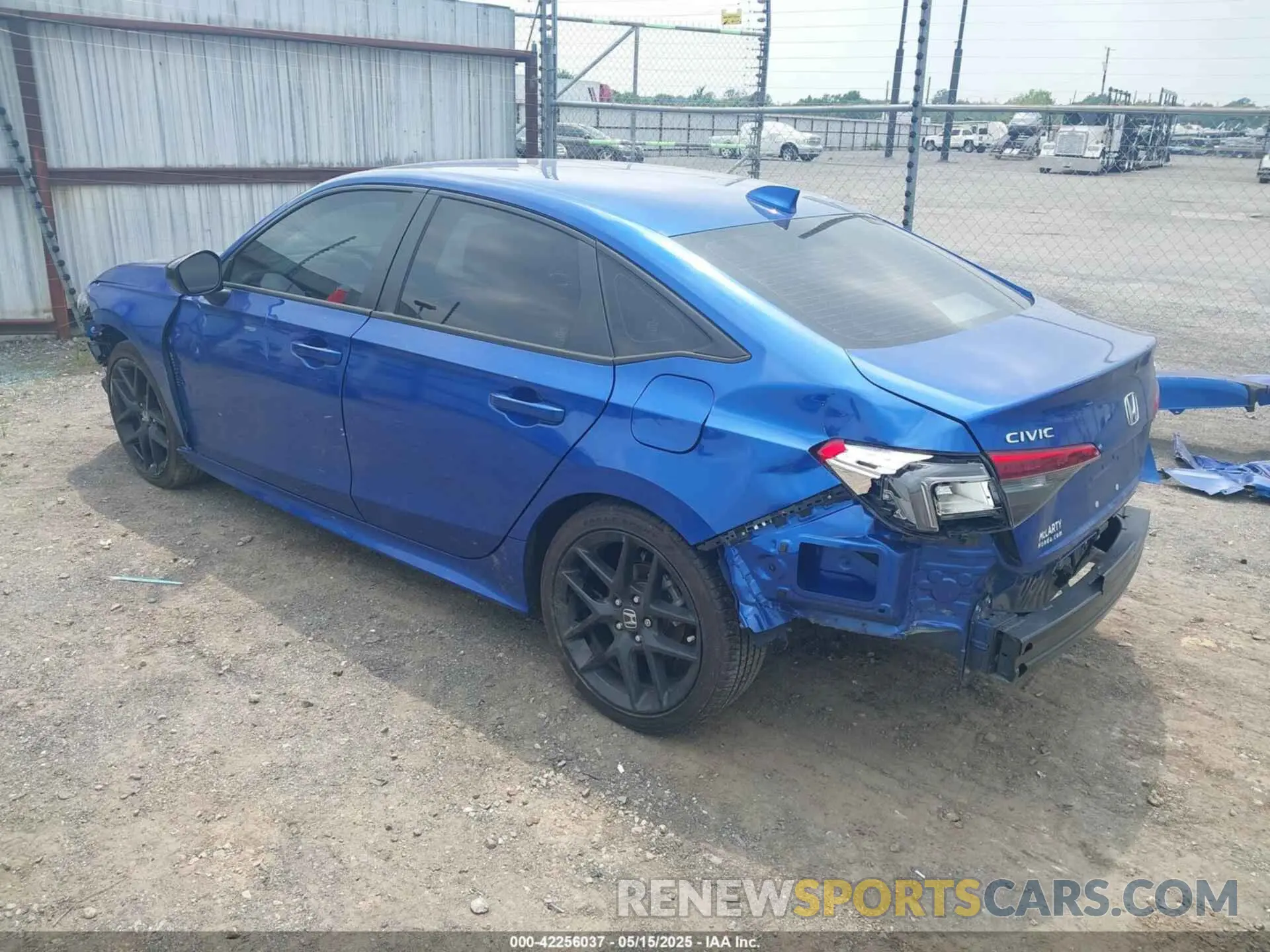 3 fotografías del automóvil dañado 2HGFE2F56RH501981 HONDA CIVIC 2024