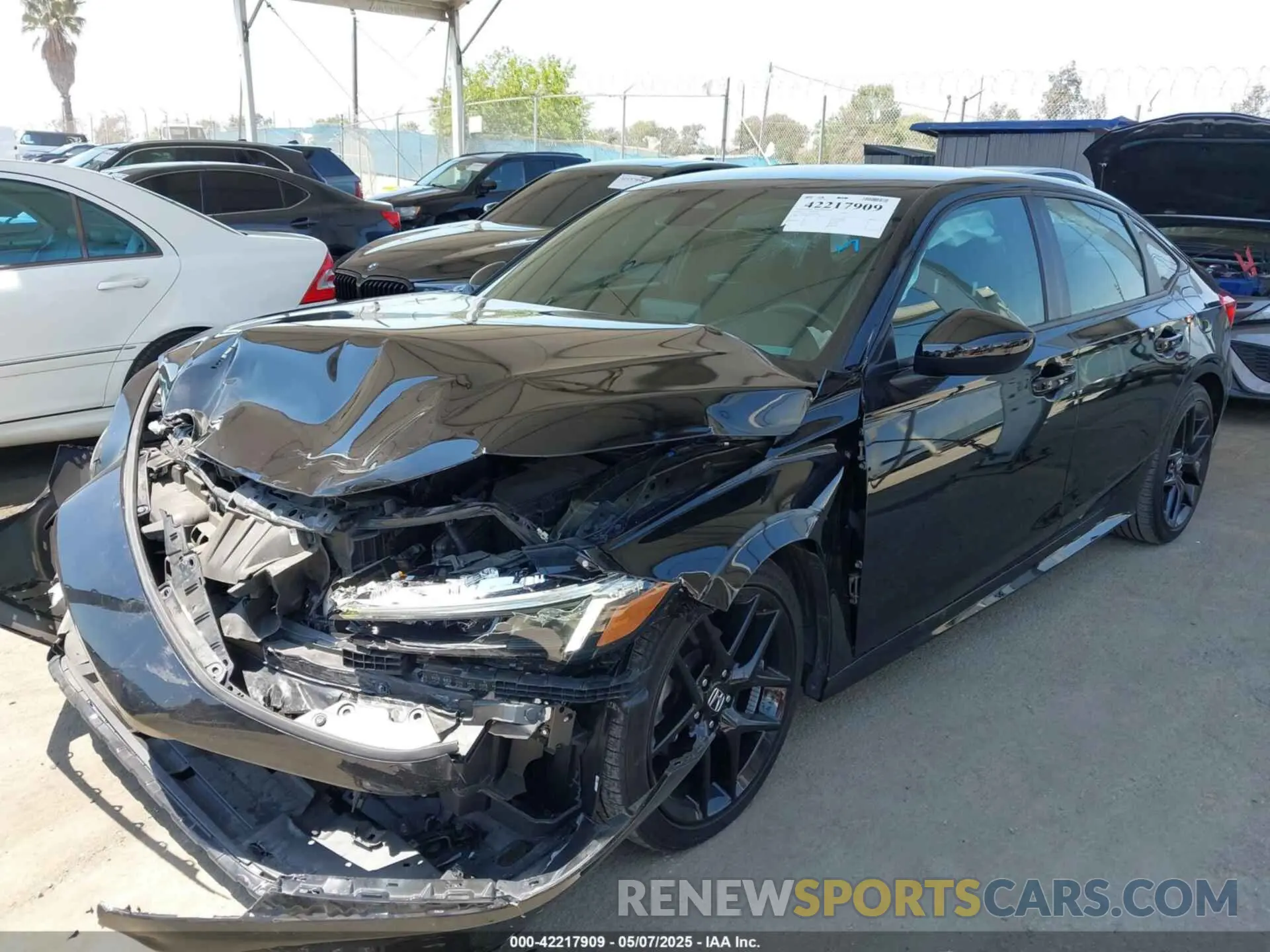 2 fotografías del automóvil dañado 2HGFE2F56RH531448 HONDA CIVIC 2024