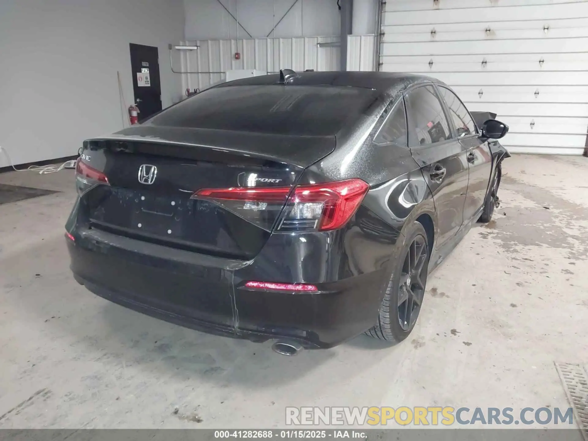 4 fotografías del automóvil dañado 2HGFE2F56RH537881 HONDA CIVIC 2024