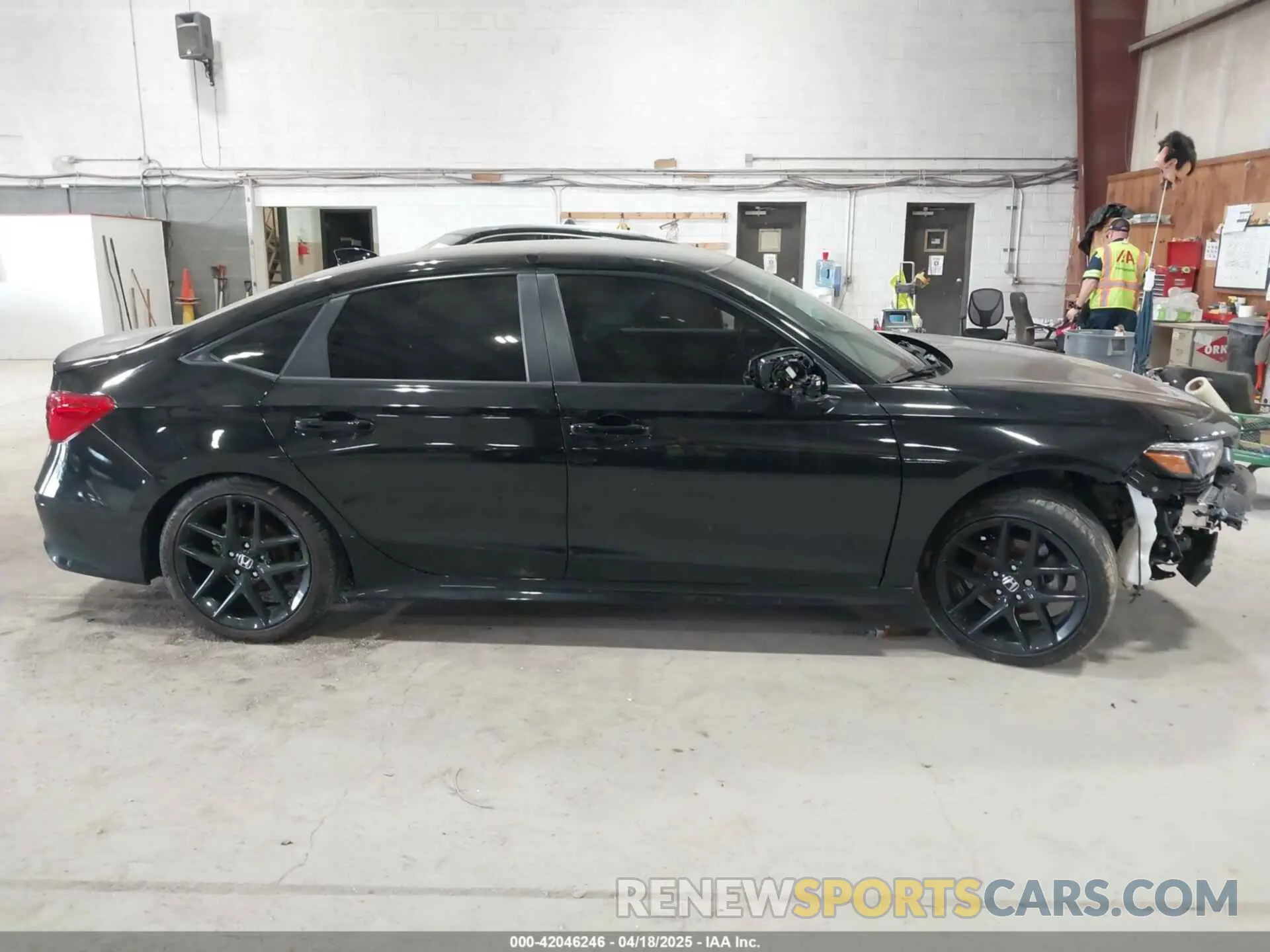 12 fotografías del automóvil dañado 2HGFE2F56RH555085 HONDA CIVIC 2024