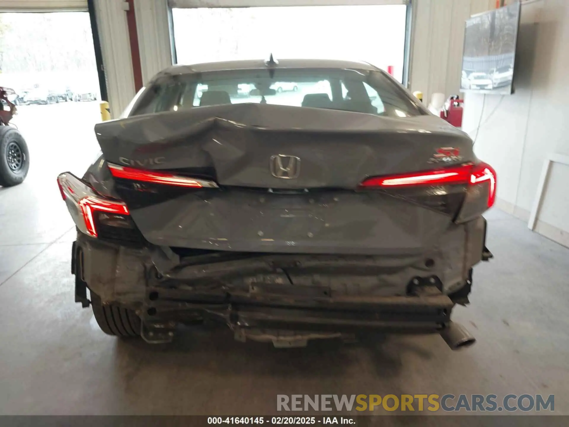 16 fotografías del automóvil dañado 2HGFE2F57RH523083 HONDA CIVIC 2024
