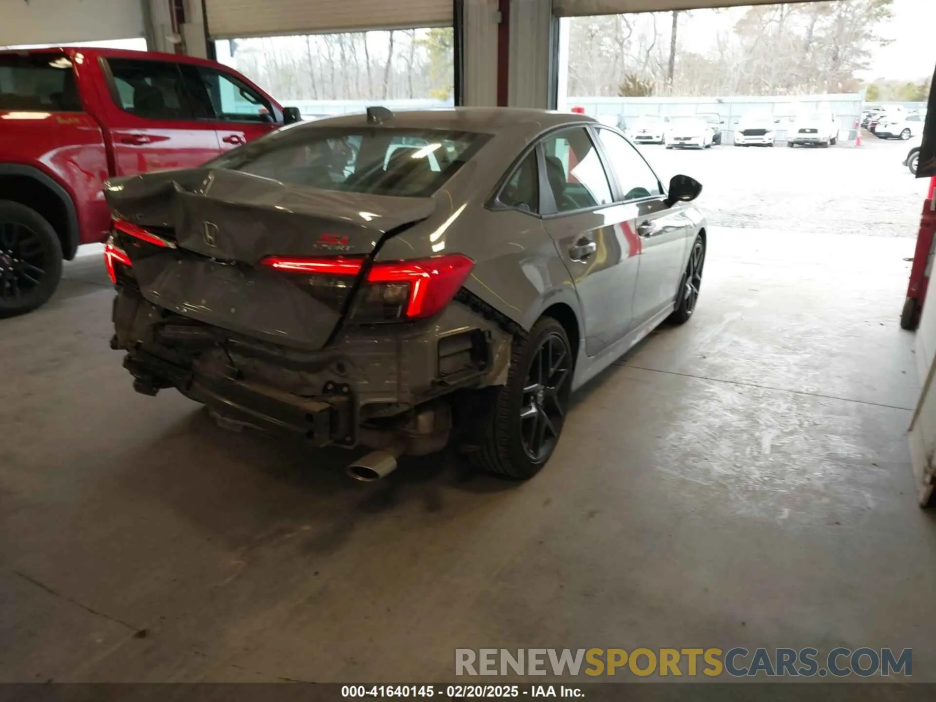 4 fotografías del automóvil dañado 2HGFE2F57RH523083 HONDA CIVIC 2024