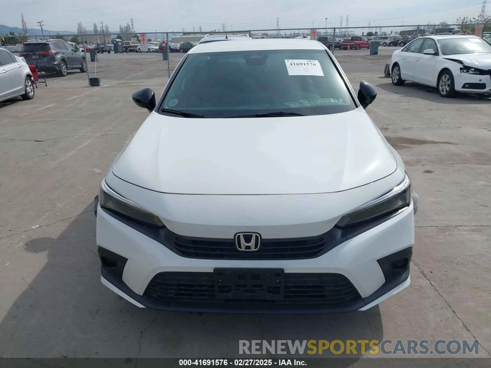 12 fotografías del automóvil dañado 2HGFE2F57RH534679 HONDA CIVIC 2024