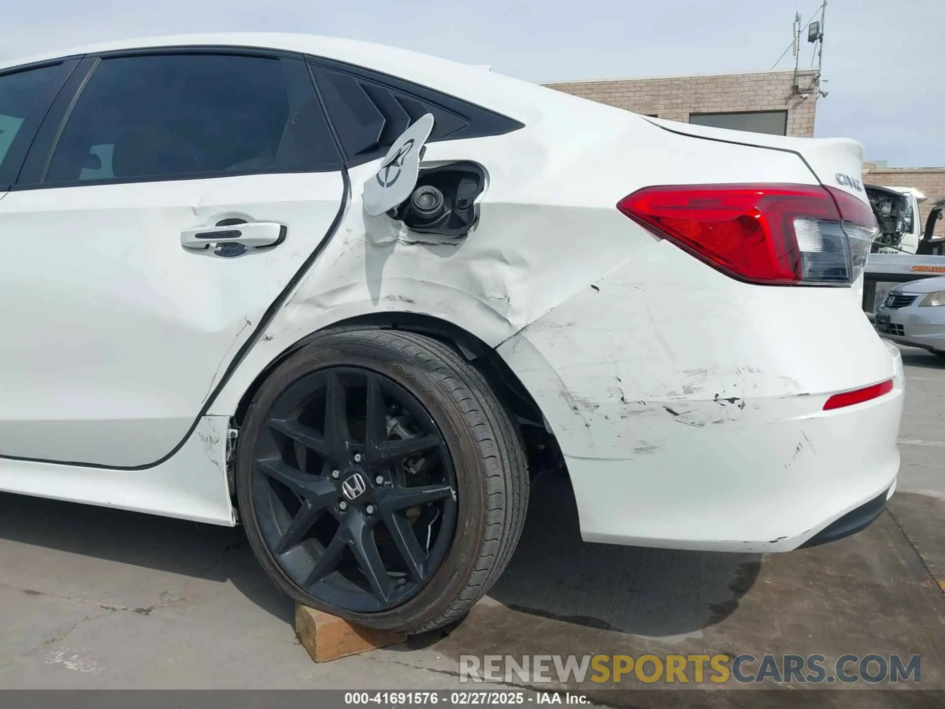 6 fotografías del automóvil dañado 2HGFE2F57RH534679 HONDA CIVIC 2024