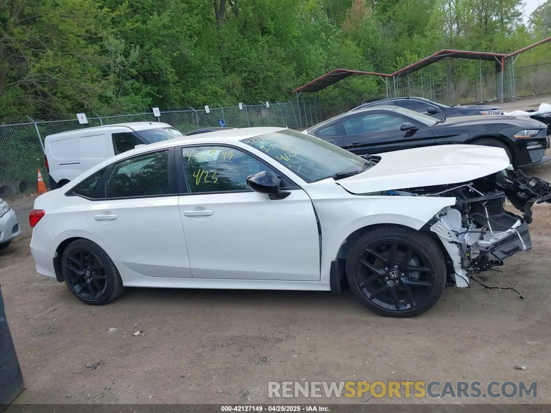13 fotografías del automóvil dañado 2HGFE2F57RH535640 HONDA CIVIC 2024
