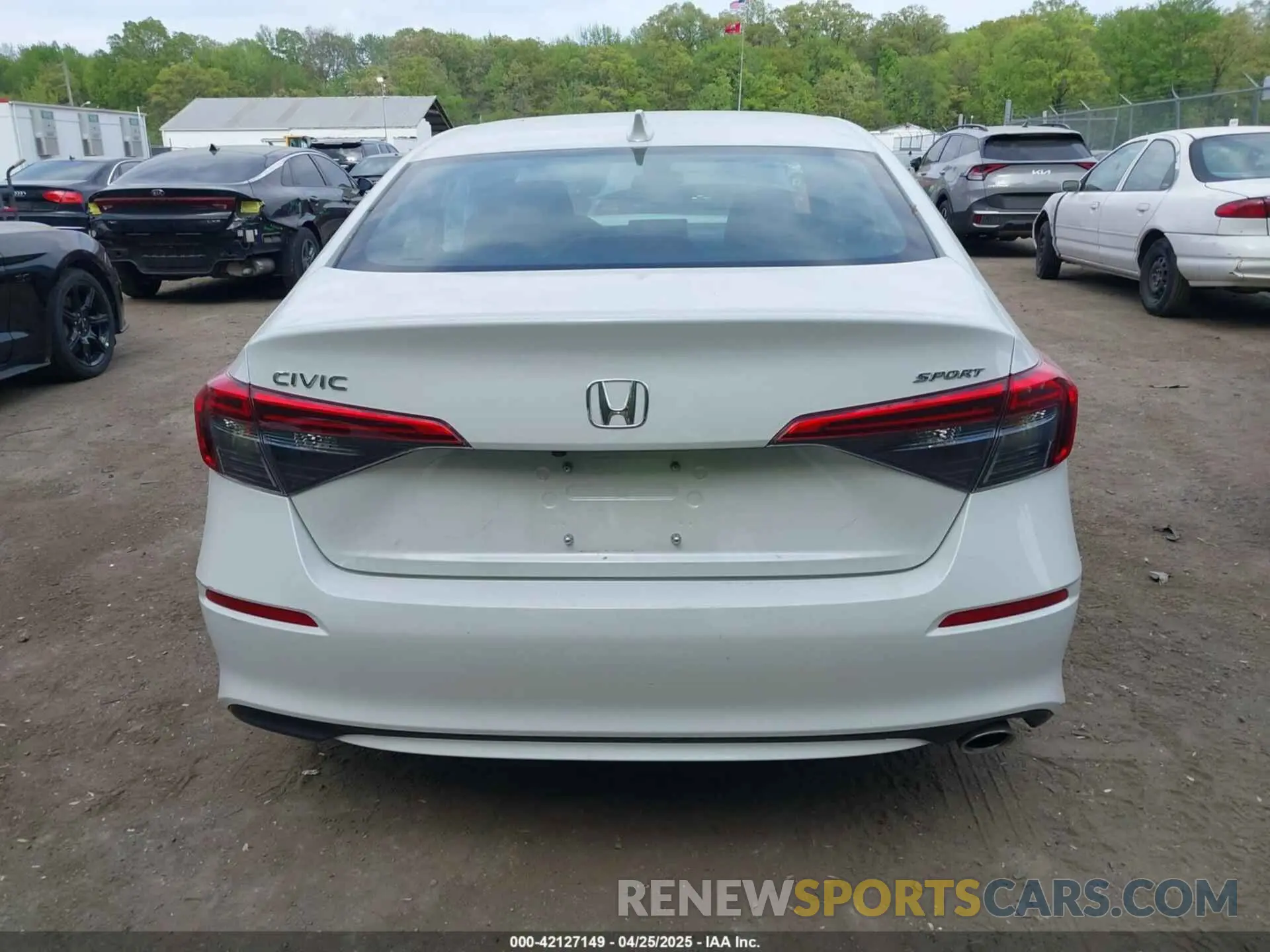 16 fotografías del automóvil dañado 2HGFE2F57RH535640 HONDA CIVIC 2024