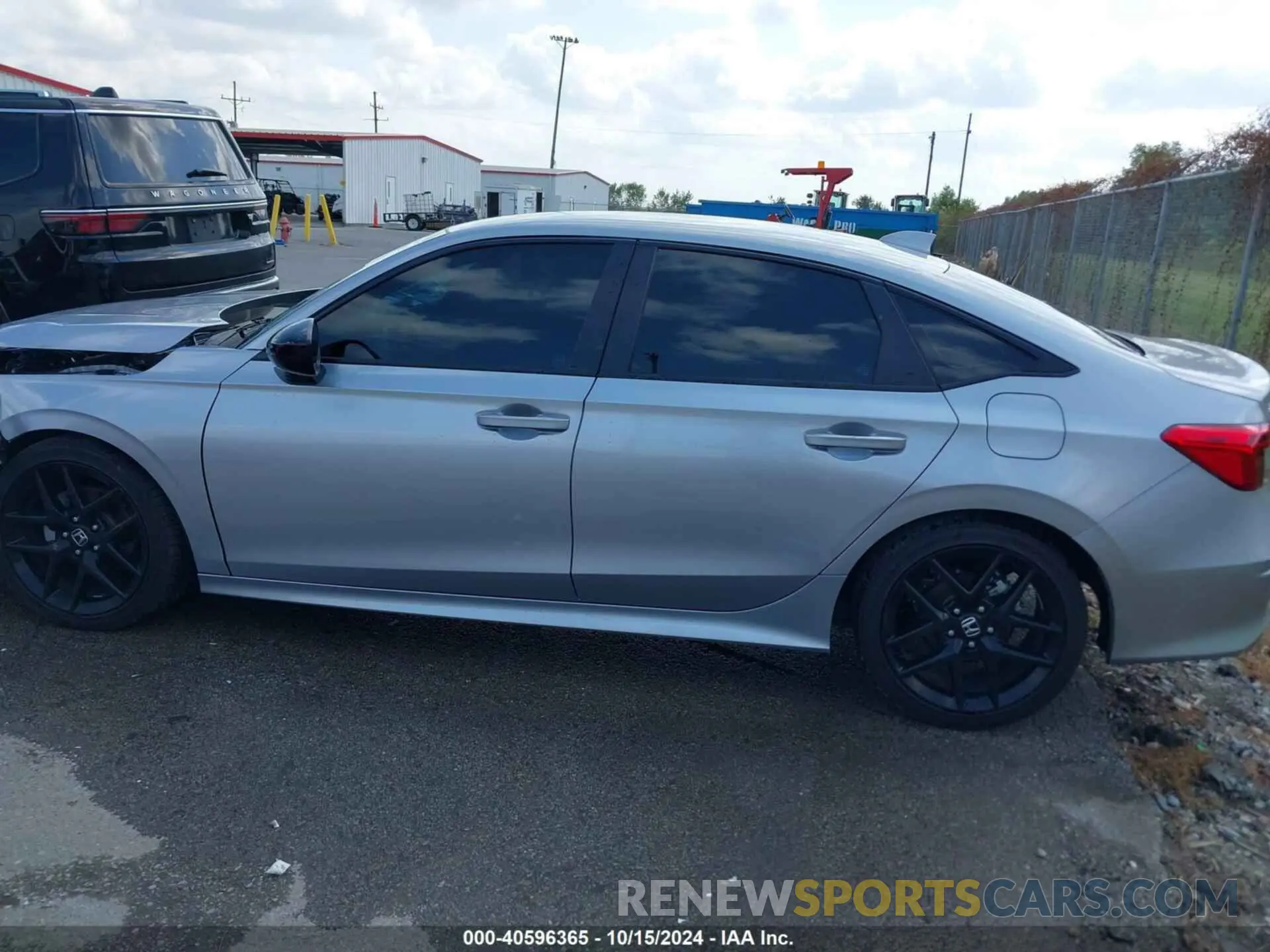 14 fotografías del automóvil dañado 2HGFE2F57RH548811 HONDA CIVIC 2024