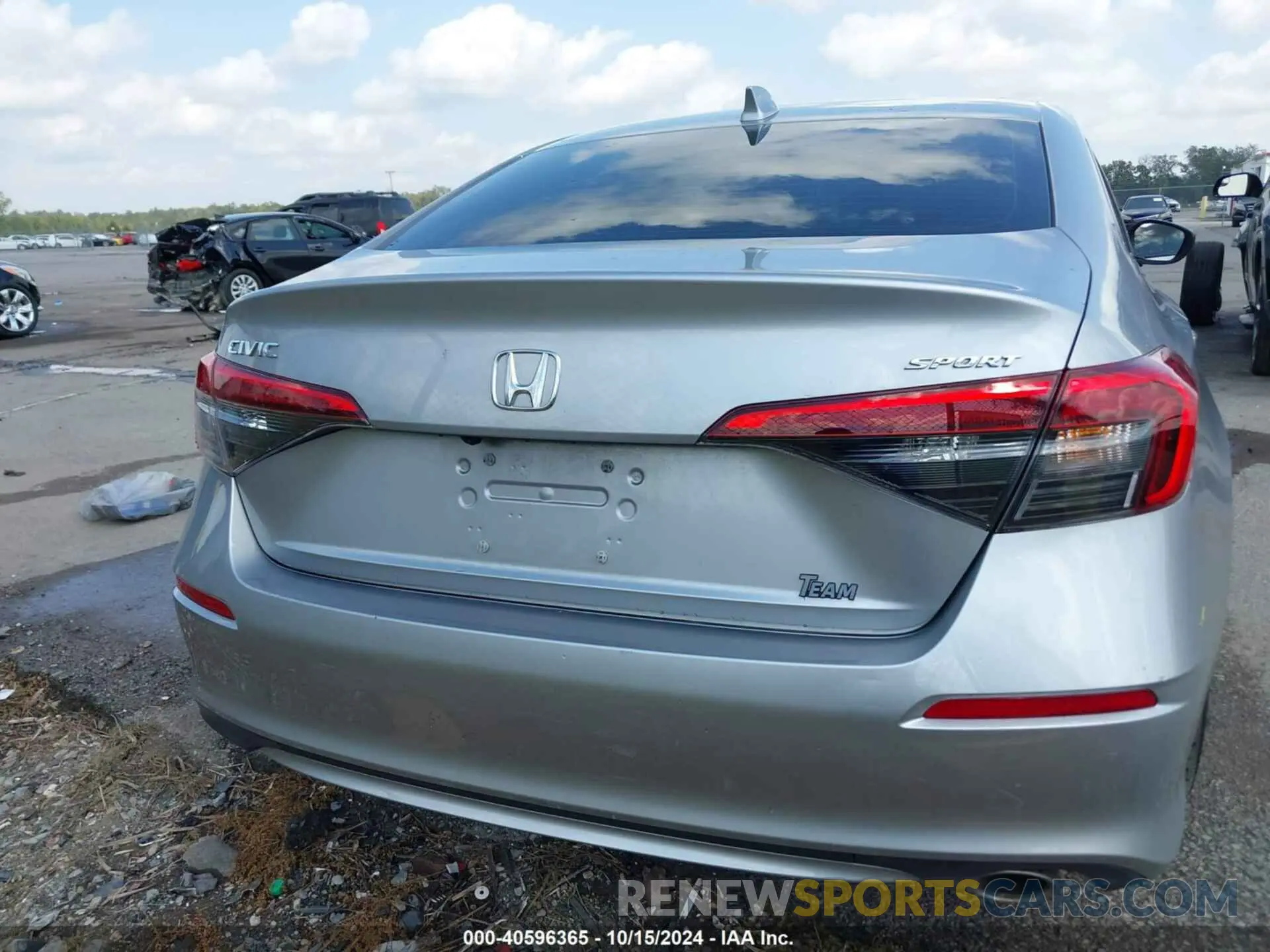 16 fotografías del automóvil dañado 2HGFE2F57RH548811 HONDA CIVIC 2024