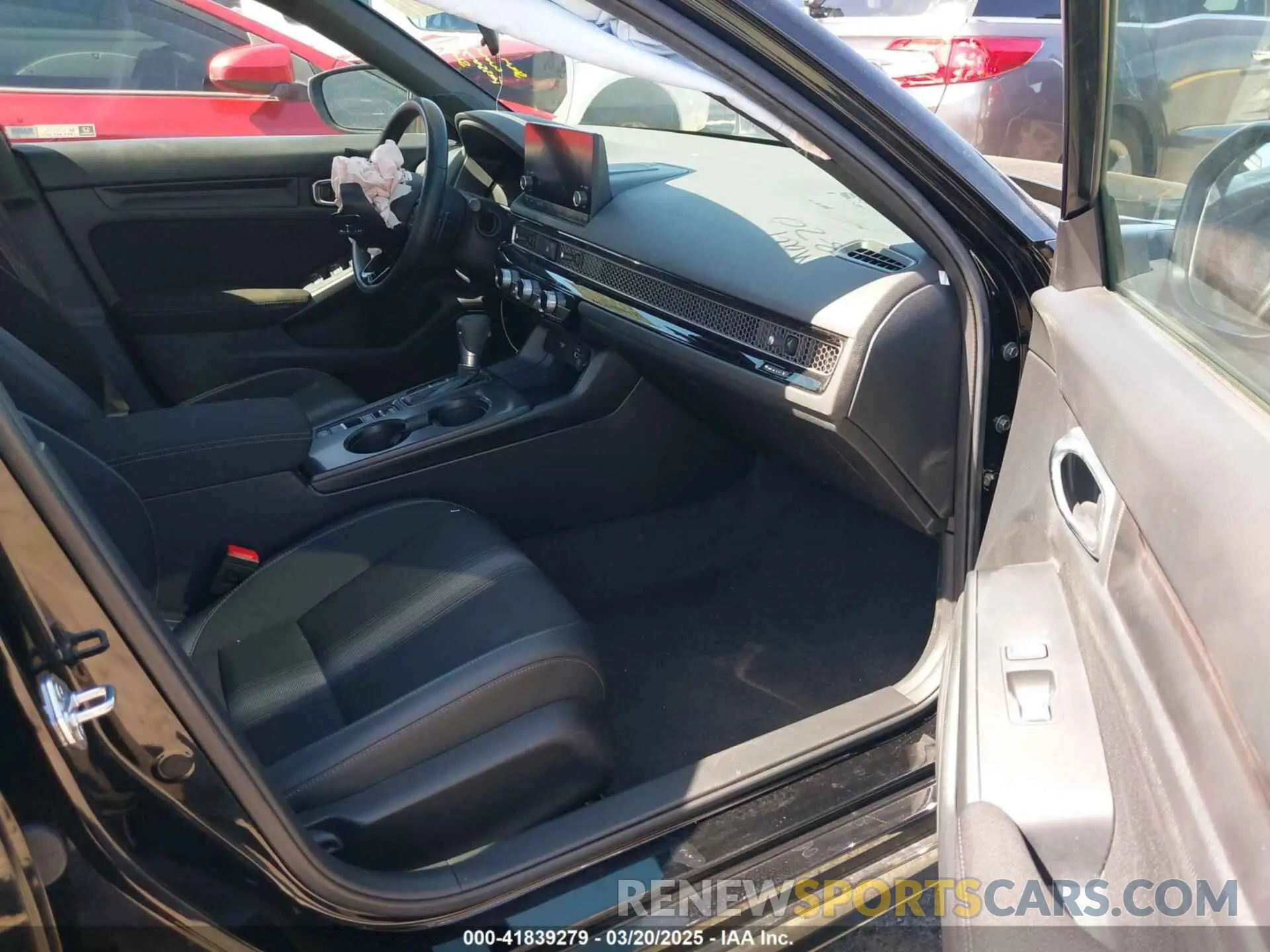 5 fotografías del automóvil dañado 2HGFE2F57RH551885 HONDA CIVIC 2024
