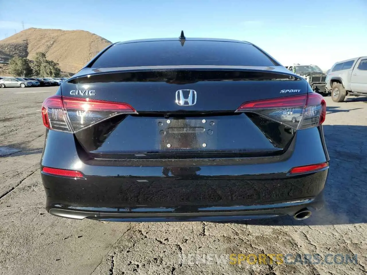 6 fotografías del automóvil dañado 2HGFE2F57RH580139 HONDA CIVIC 2024