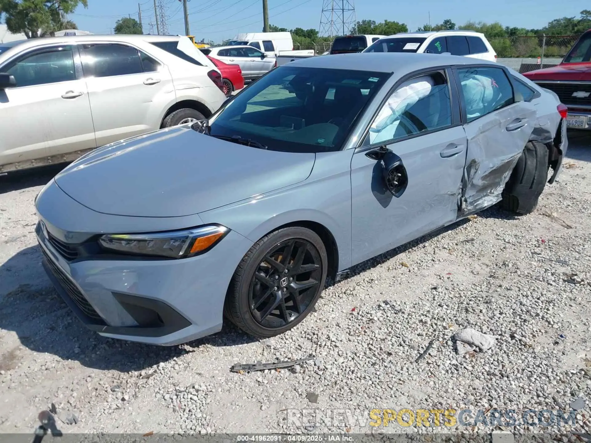 2 fotografías del automóvil dañado 2HGFE2F57RH580545 HONDA CIVIC 2024