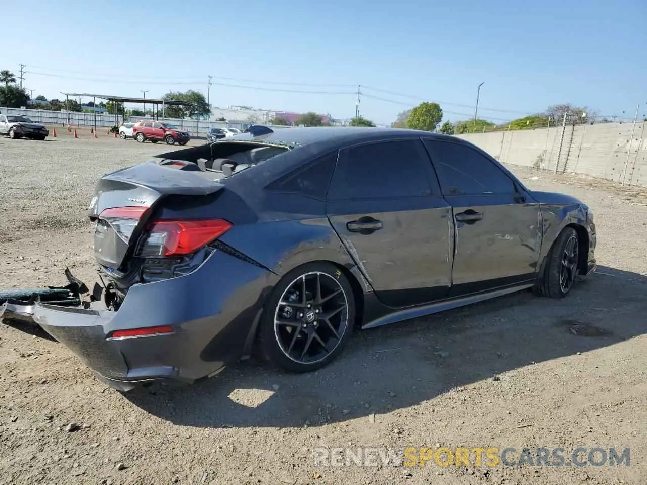 3 fotografías del automóvil dañado 2HGFE2F57RH586278 HONDA CIVIC 2024