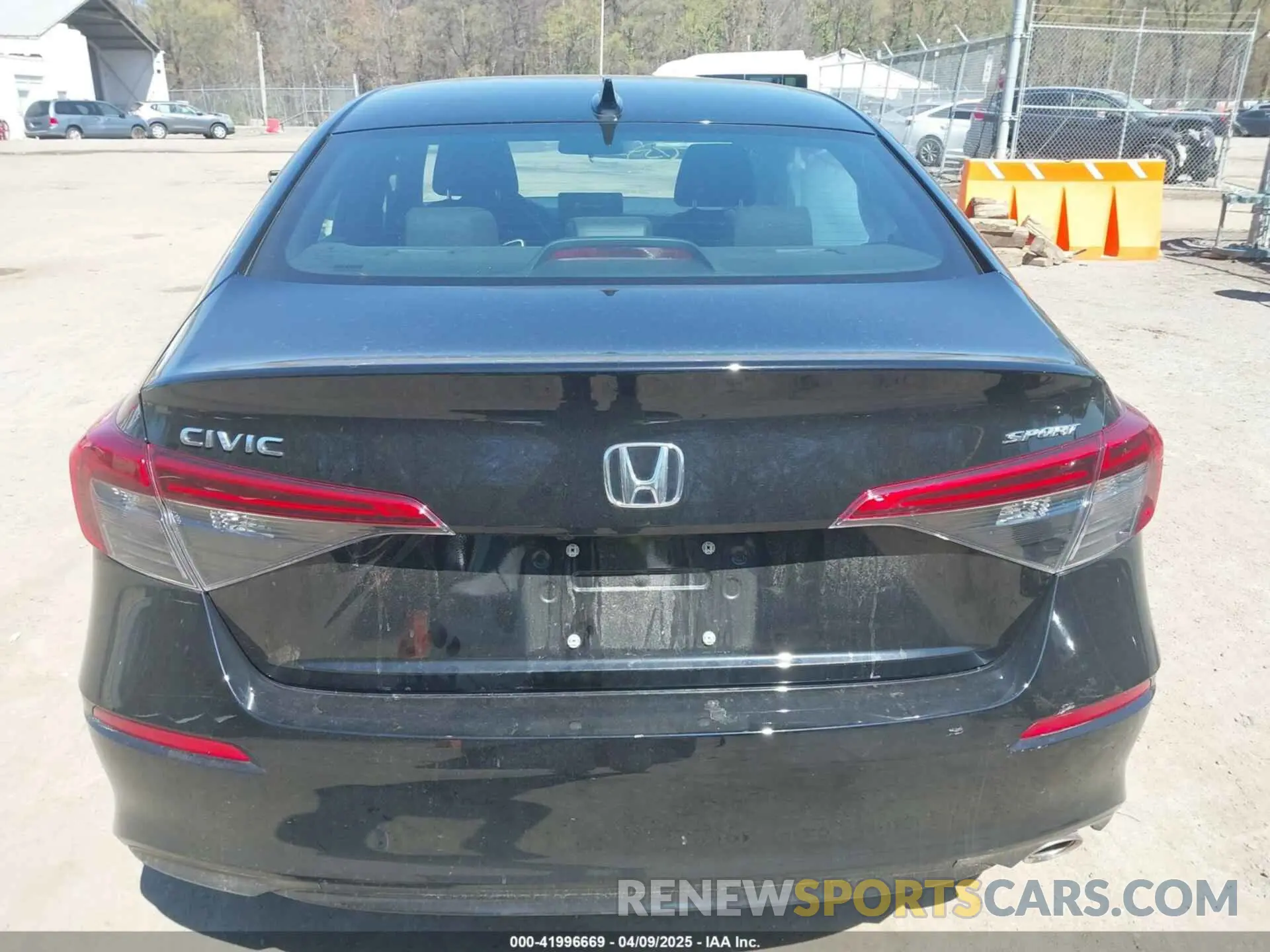16 fotografías del automóvil dañado 2HGFE2F58RH505580 HONDA CIVIC 2024