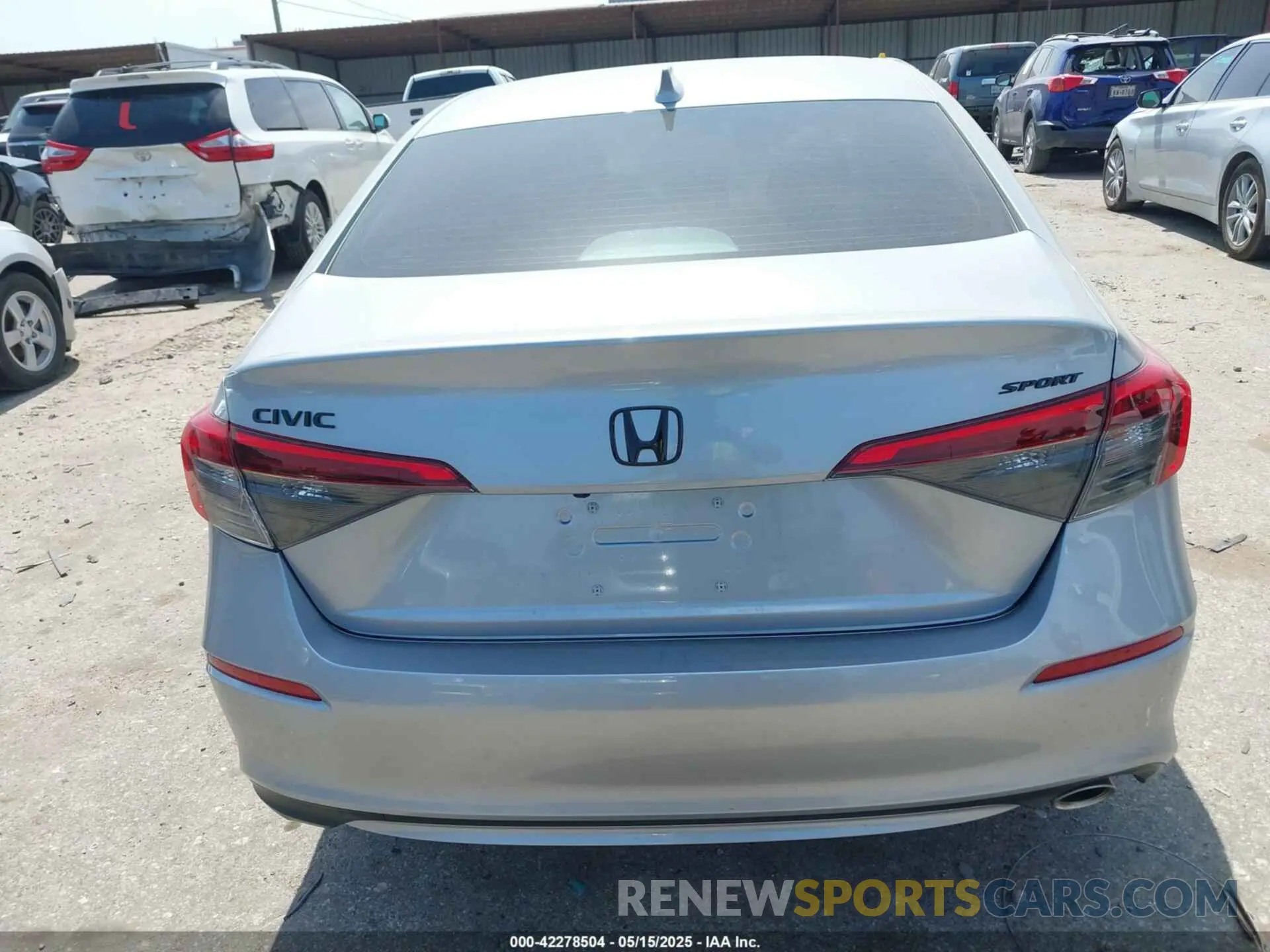 15 fotografías del automóvil dañado 2HGFE2F58RH532780 HONDA CIVIC 2024