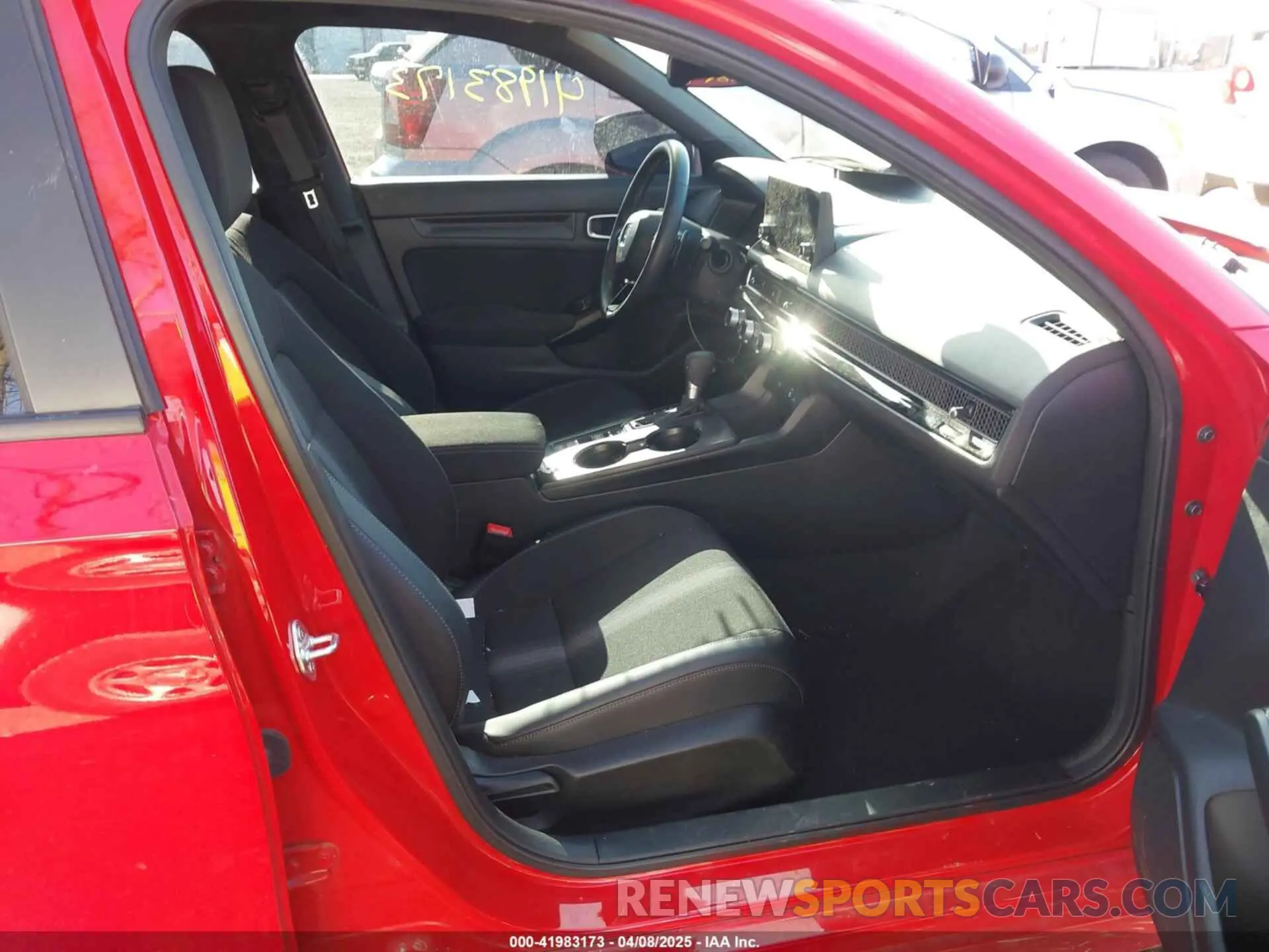 5 fotografías del automóvil dañado 2HGFE2F58RH538028 HONDA CIVIC 2024