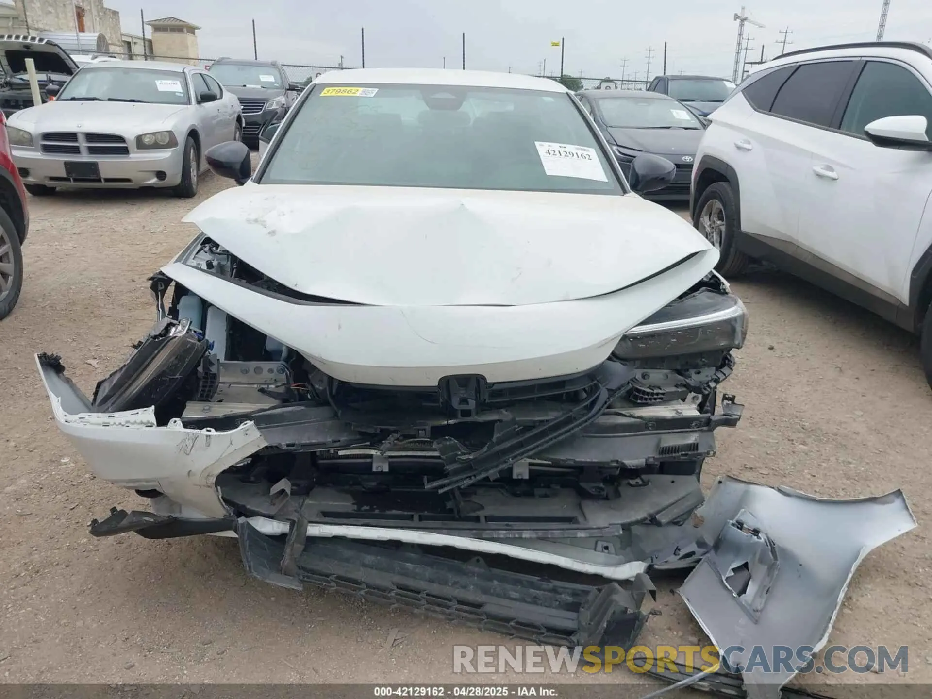 11 fotografías del automóvil dañado 2HGFE2F58RH589187 HONDA CIVIC 2024