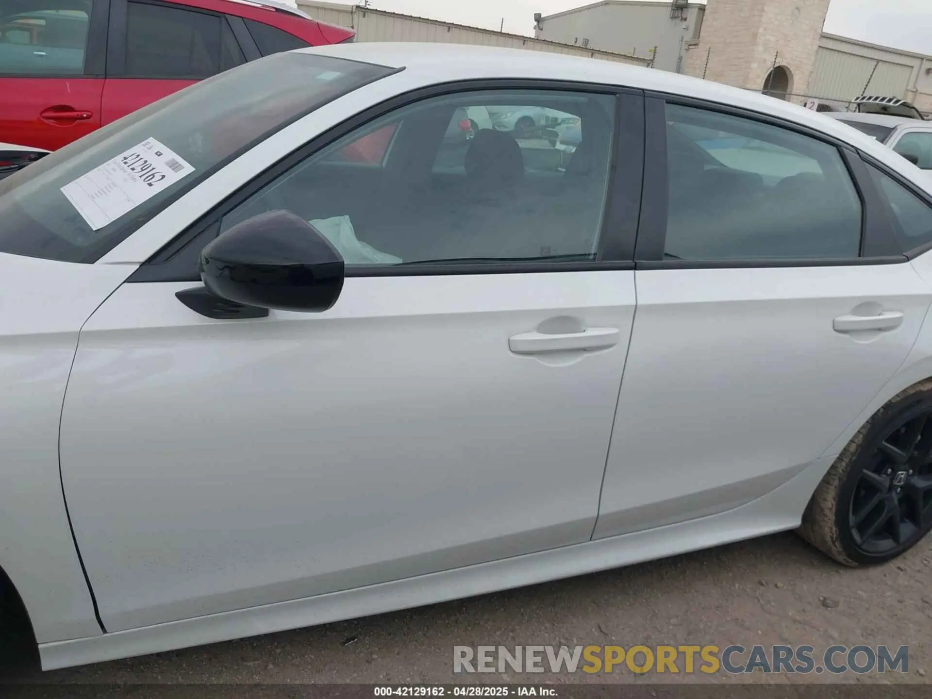 13 fotografías del automóvil dañado 2HGFE2F58RH589187 HONDA CIVIC 2024