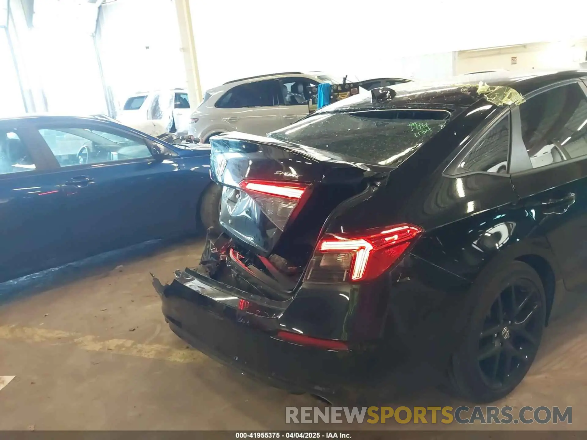 20 fotografías del automóvil dañado 2HGFE2F58RH589660 HONDA CIVIC 2024