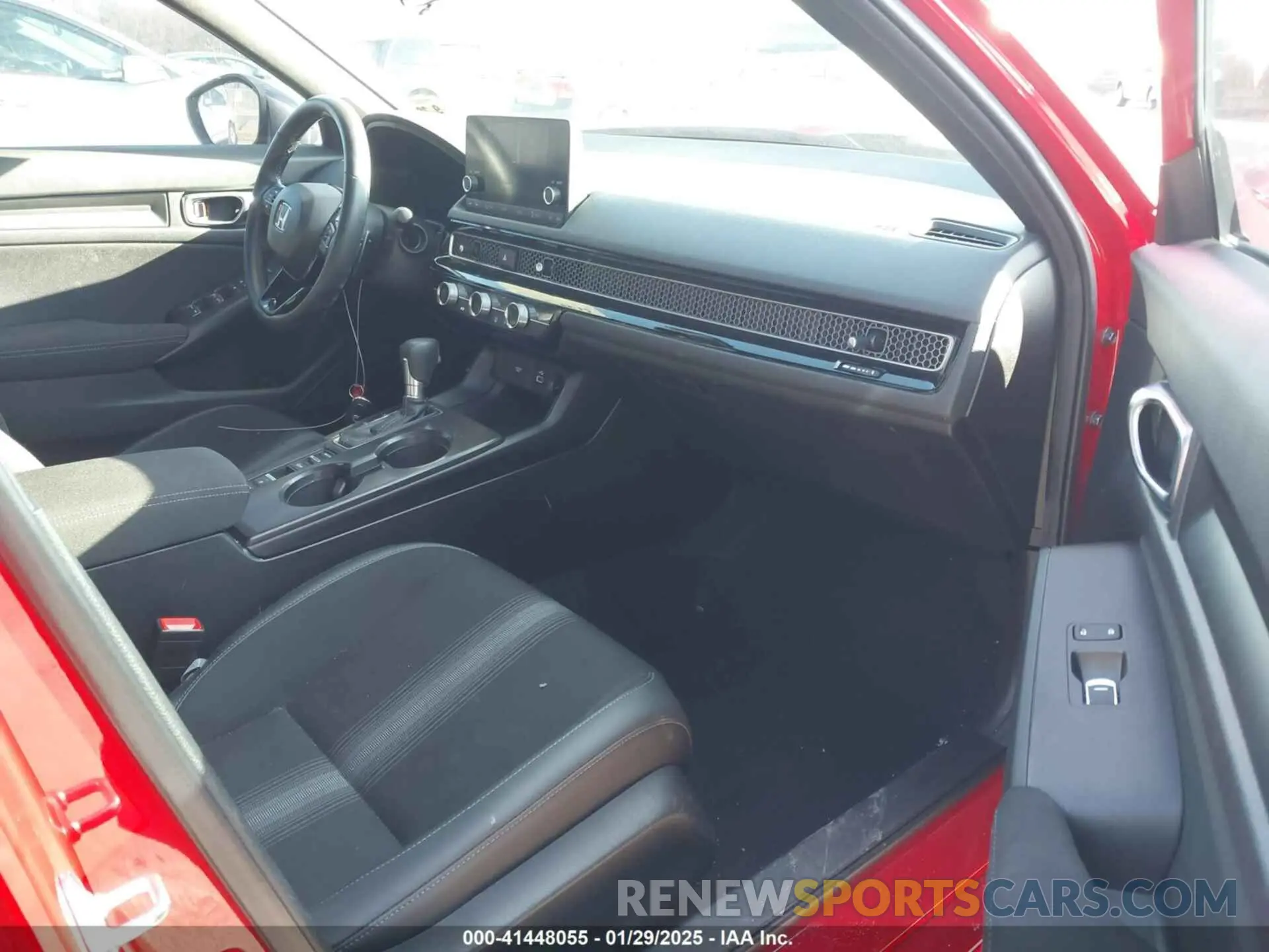 5 fotografías del automóvil dañado 2HGFE2F59RH502185 HONDA CIVIC 2024
