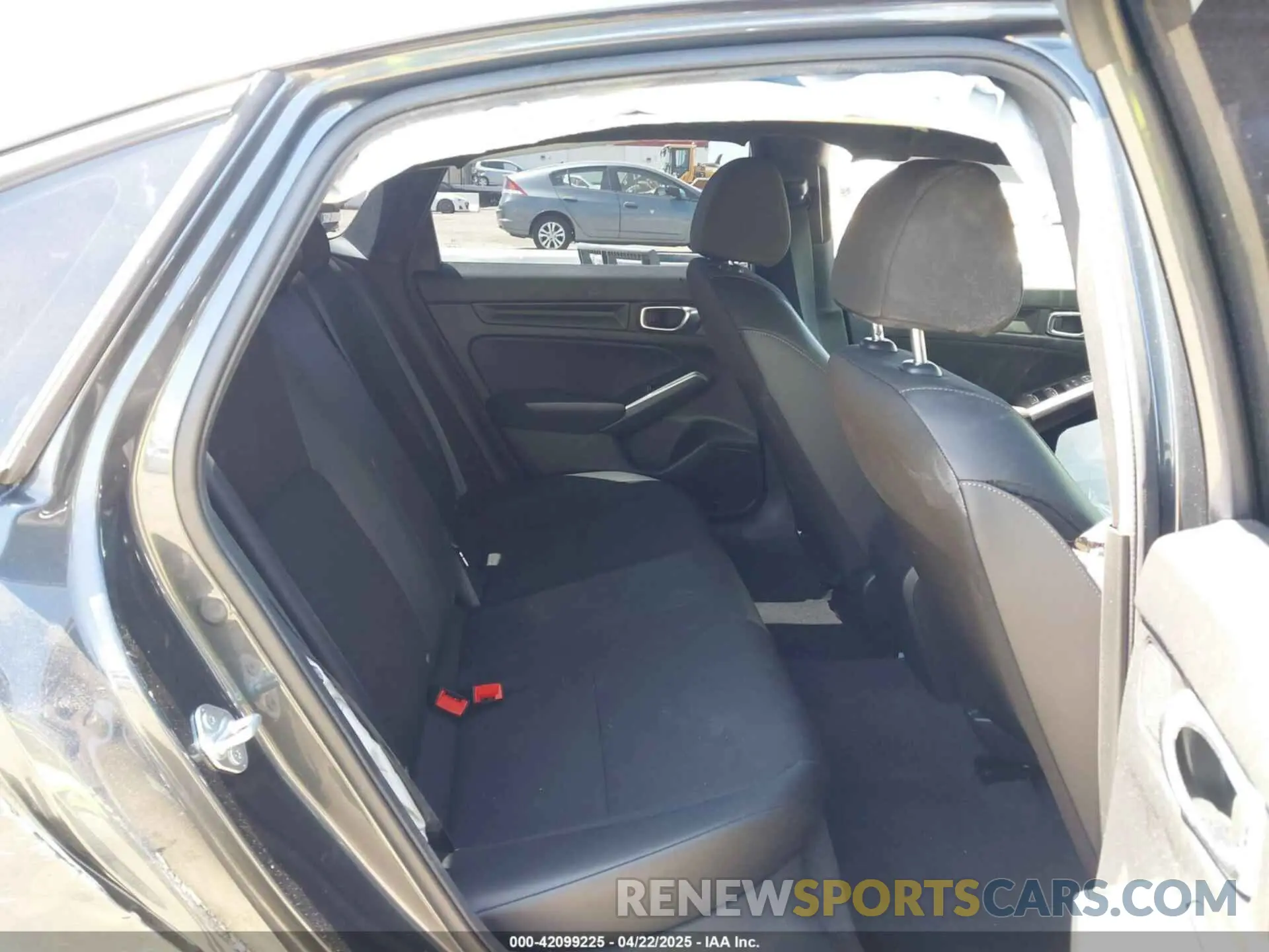 8 fotografías del automóvil dañado 2HGFE2F59RH536921 HONDA CIVIC 2024