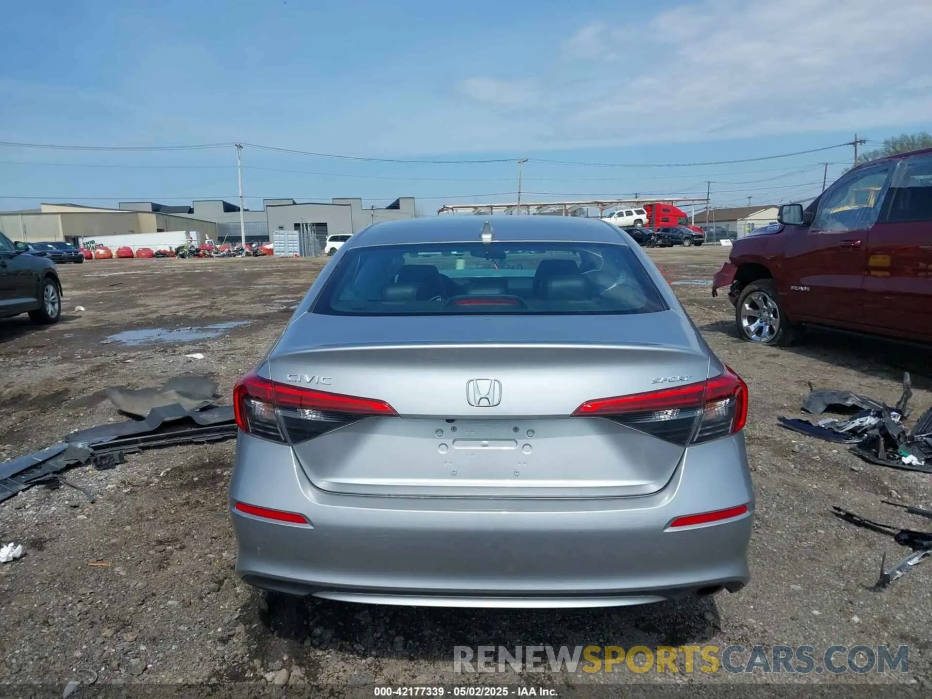 16 fotografías del automóvil dañado 2HGFE2F59RH549913 HONDA CIVIC 2024