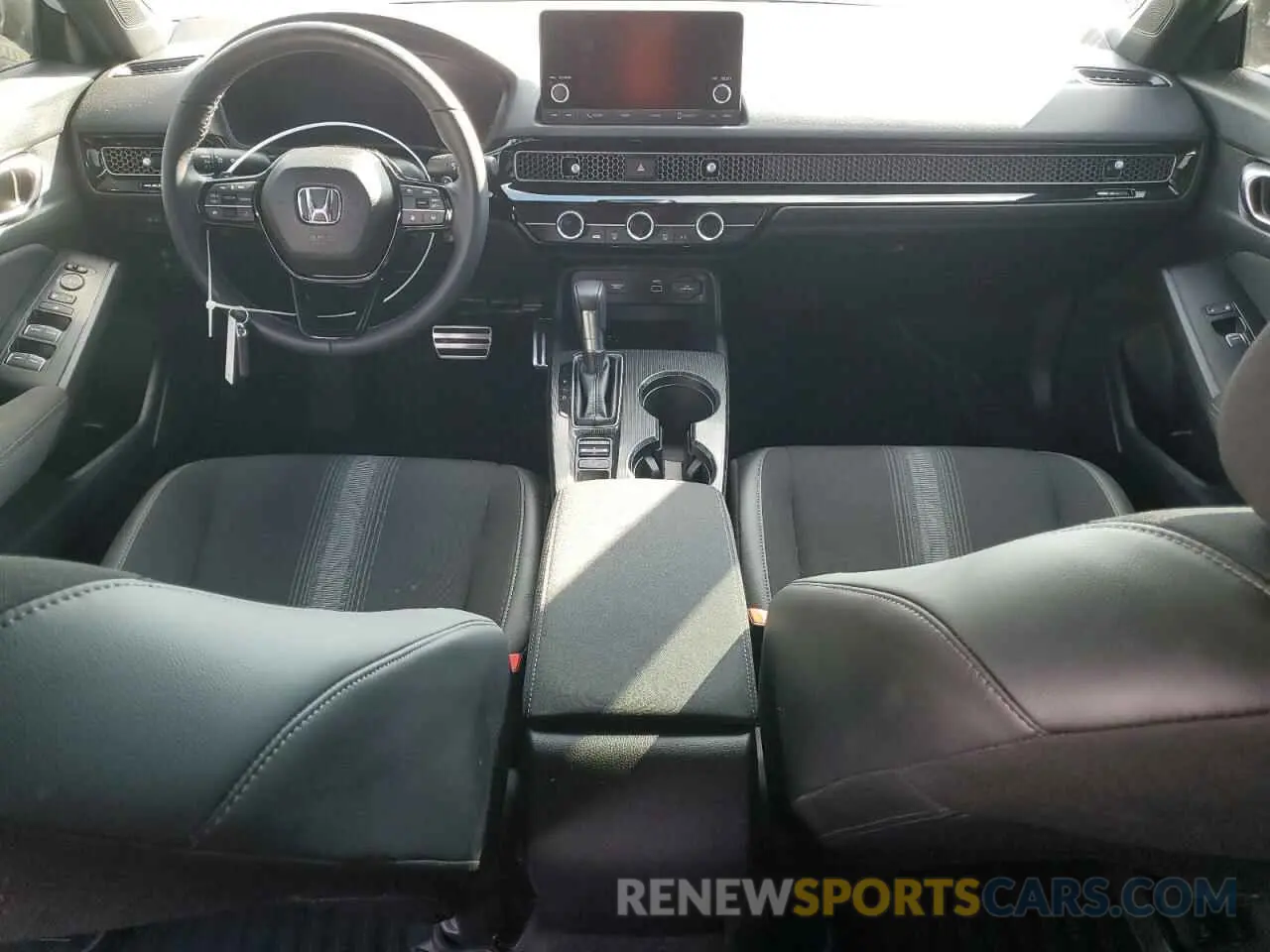 8 fotografías del automóvil dañado 2HGFE2F59RH592440 HONDA CIVIC 2024