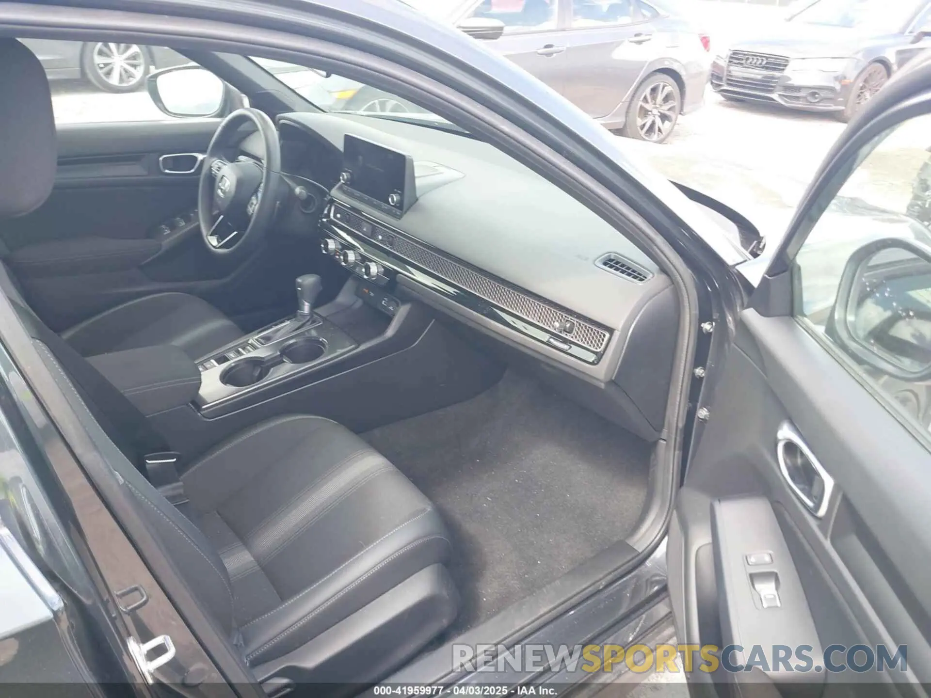 5 fotografías del automóvil dañado 2HGFE2F59RH594821 HONDA CIVIC 2024