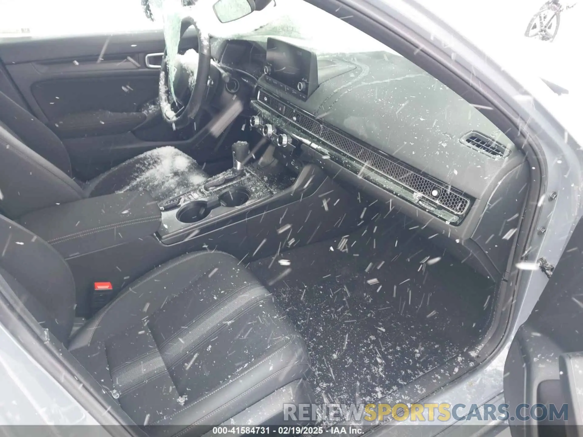 5 fotografías del automóvil dañado 2HGFE2F5XRH525376 HONDA CIVIC 2024
