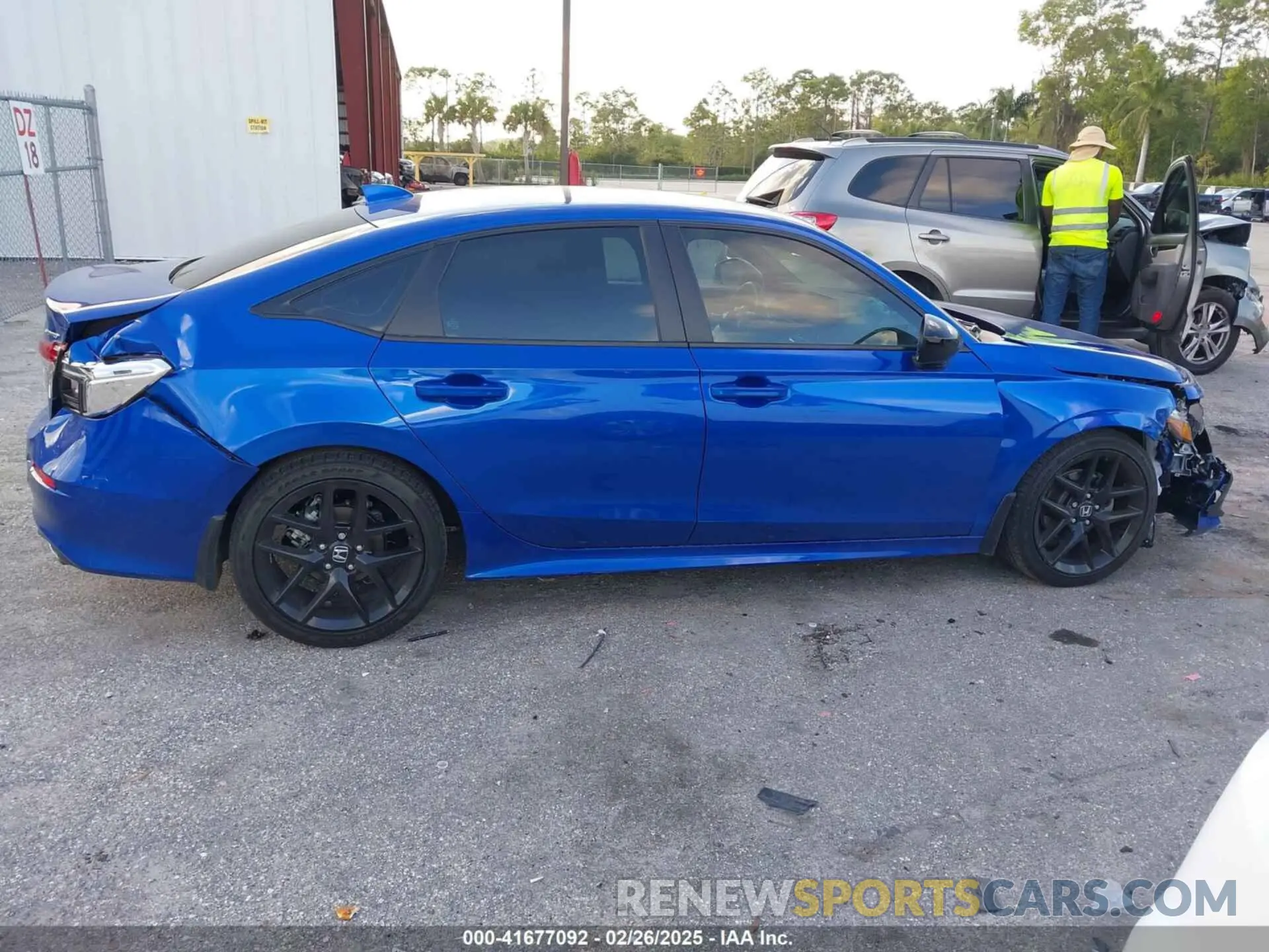 13 fotografías del automóvil dañado 2HGFE2F5XRH570141 HONDA CIVIC 2024