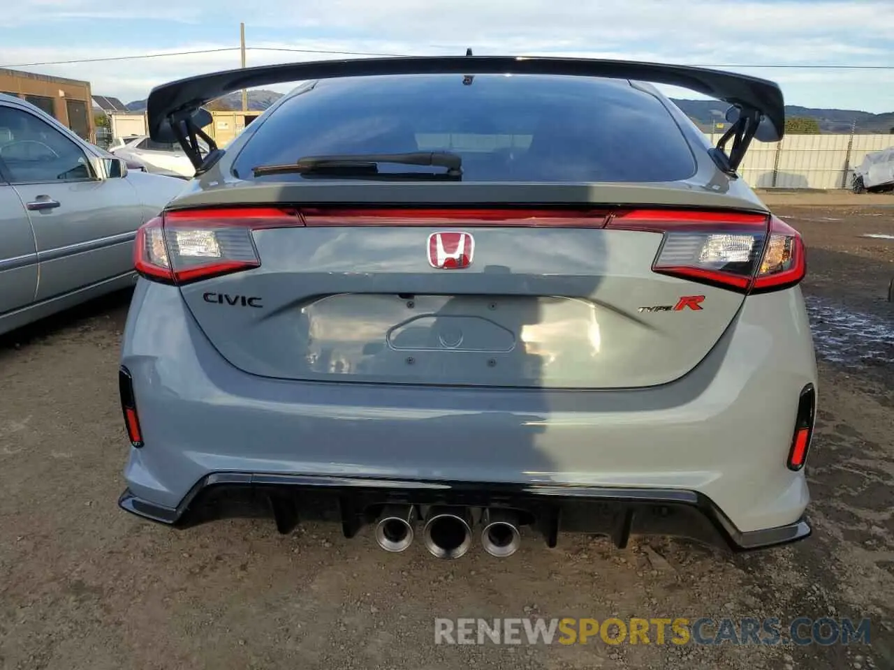 6 fotografías del automóvil dañado JHMFL5G4XRX005040 HONDA CIVIC 2024