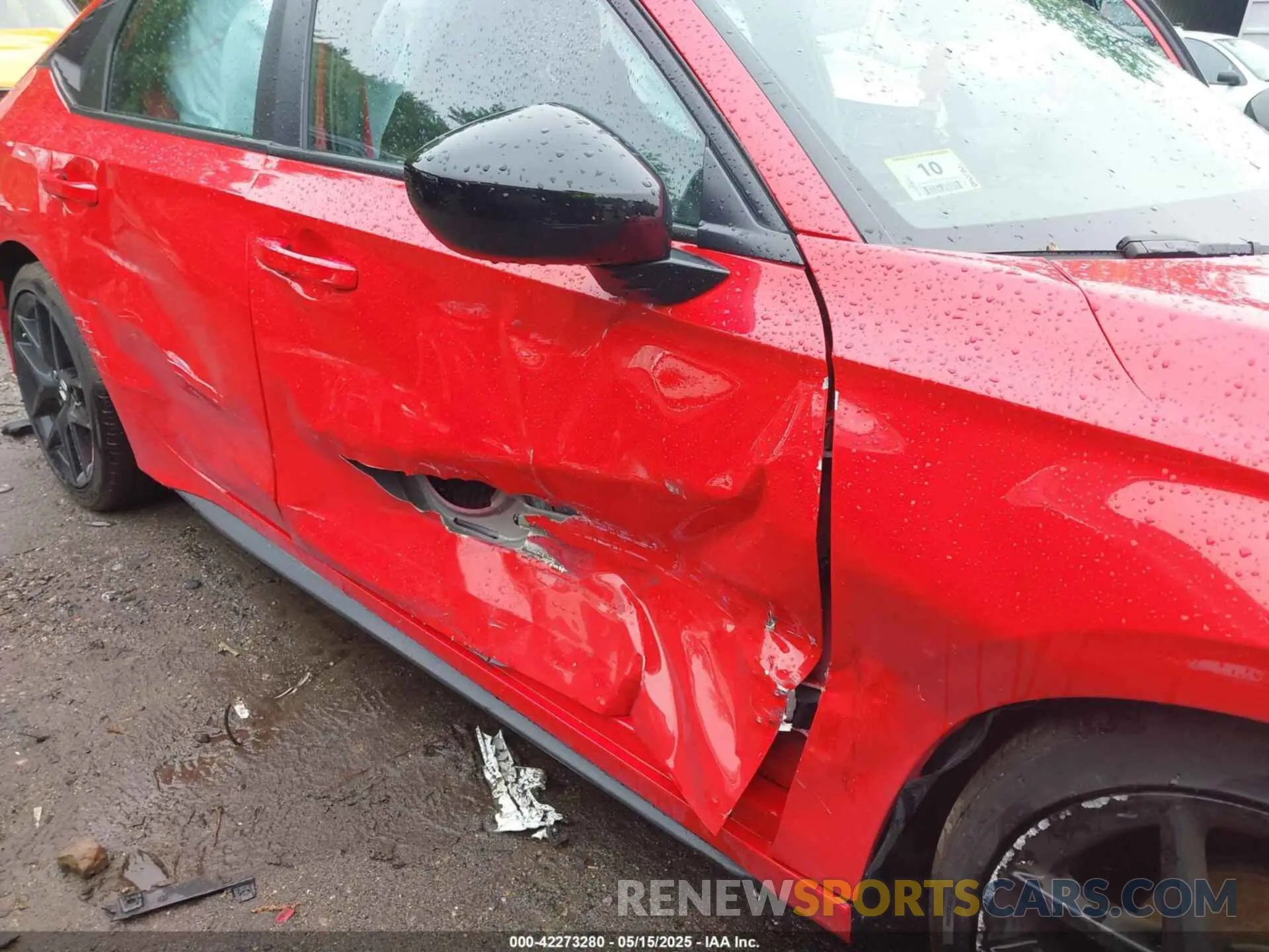 6 fotografías del automóvil dañado 19XFL2H82SE001698 HONDA CIVIC 2025