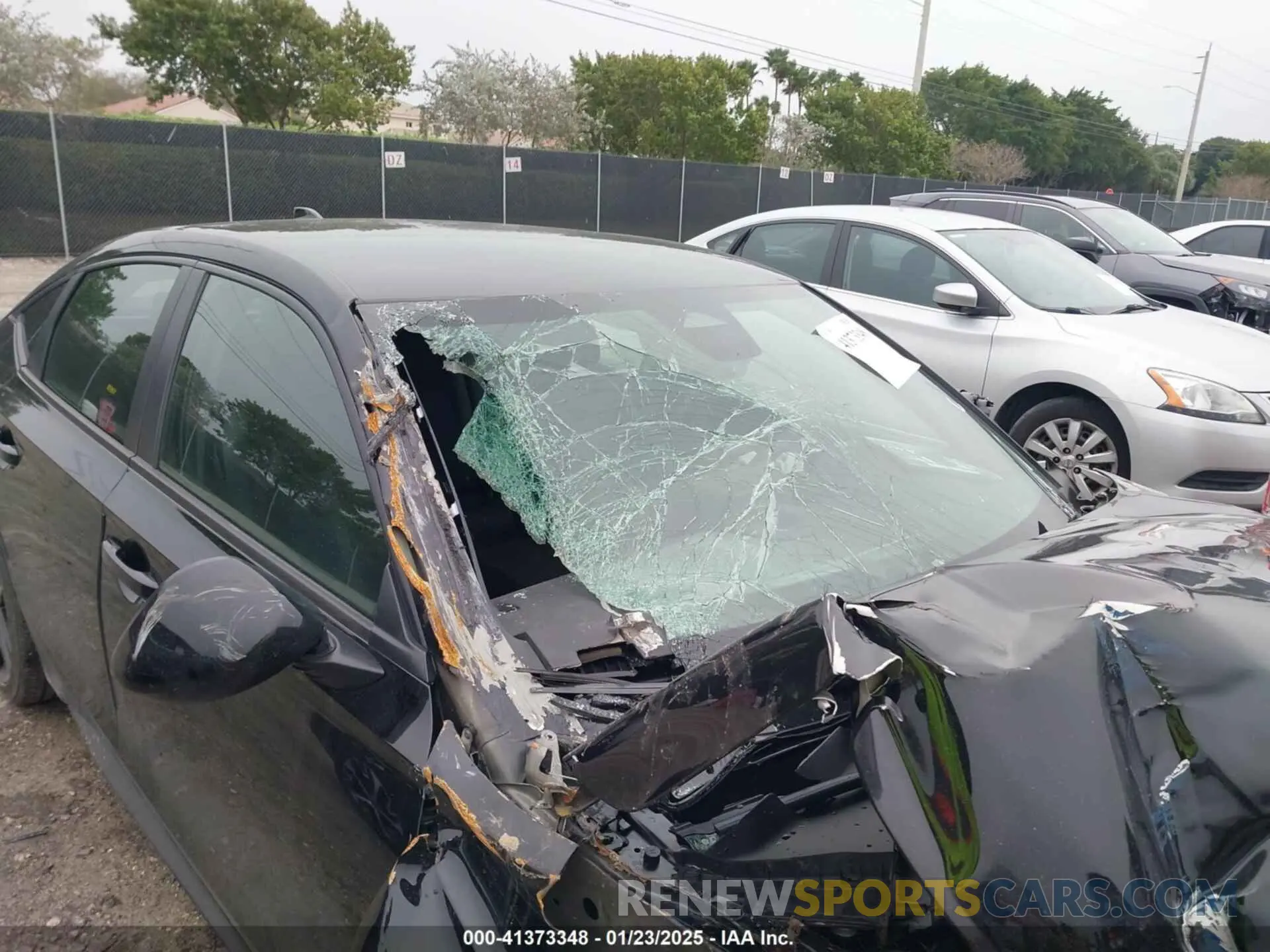 19 fotografías del automóvil dañado 19XFL2H83SE007509 HONDA CIVIC 2025