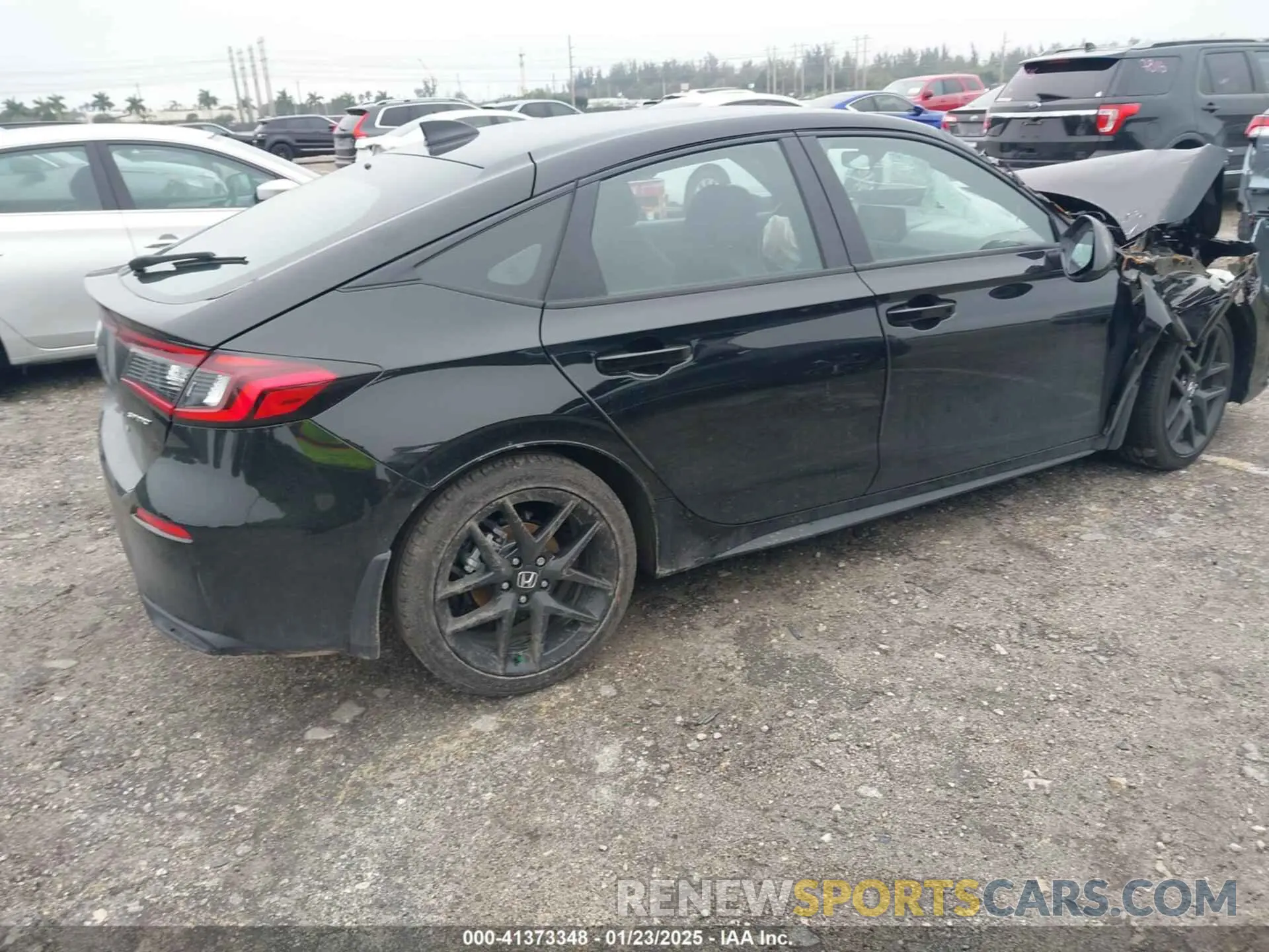 4 fotografías del automóvil dañado 19XFL2H83SE007509 HONDA CIVIC 2025