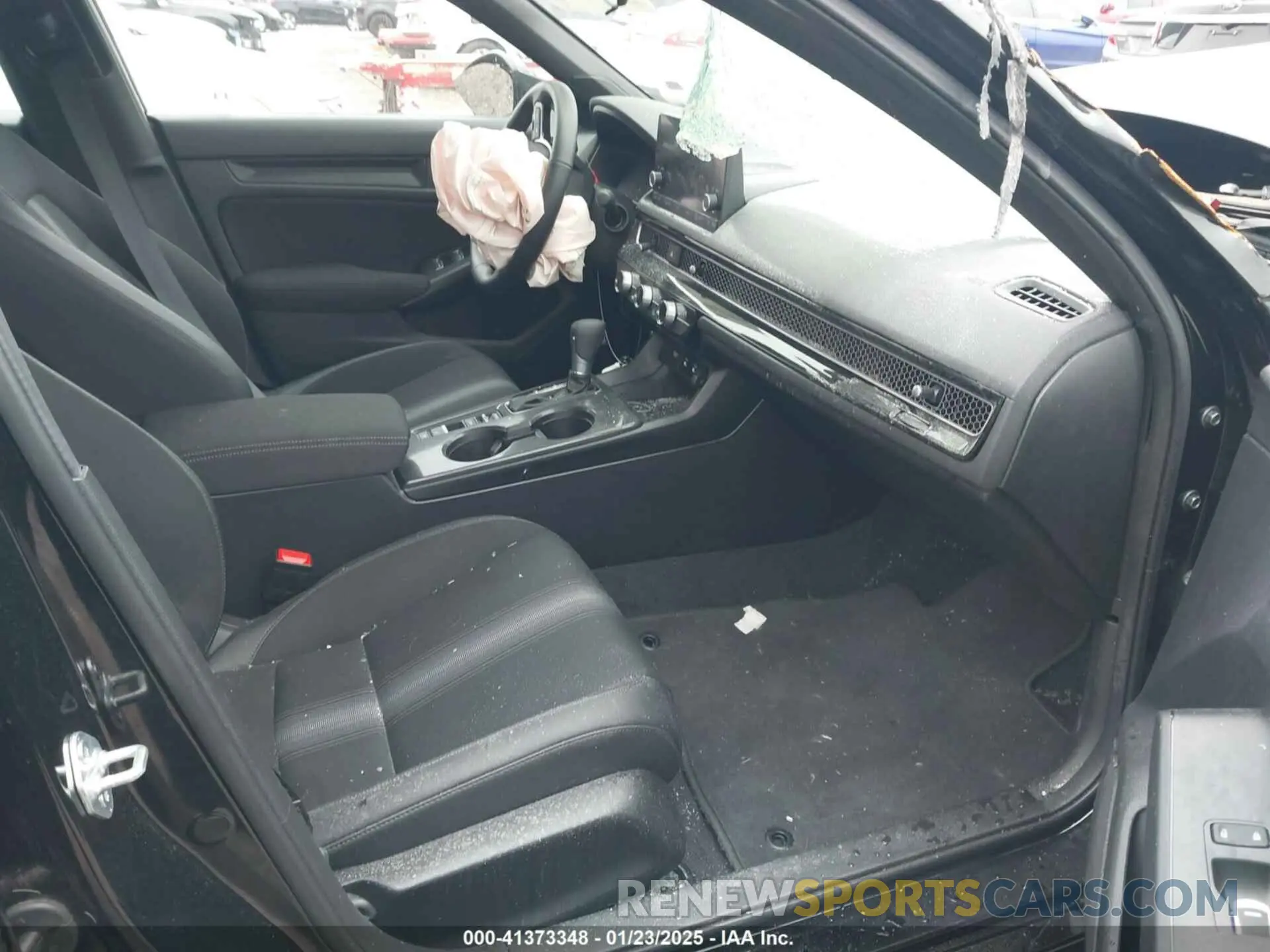 5 fotografías del automóvil dañado 19XFL2H83SE007509 HONDA CIVIC 2025