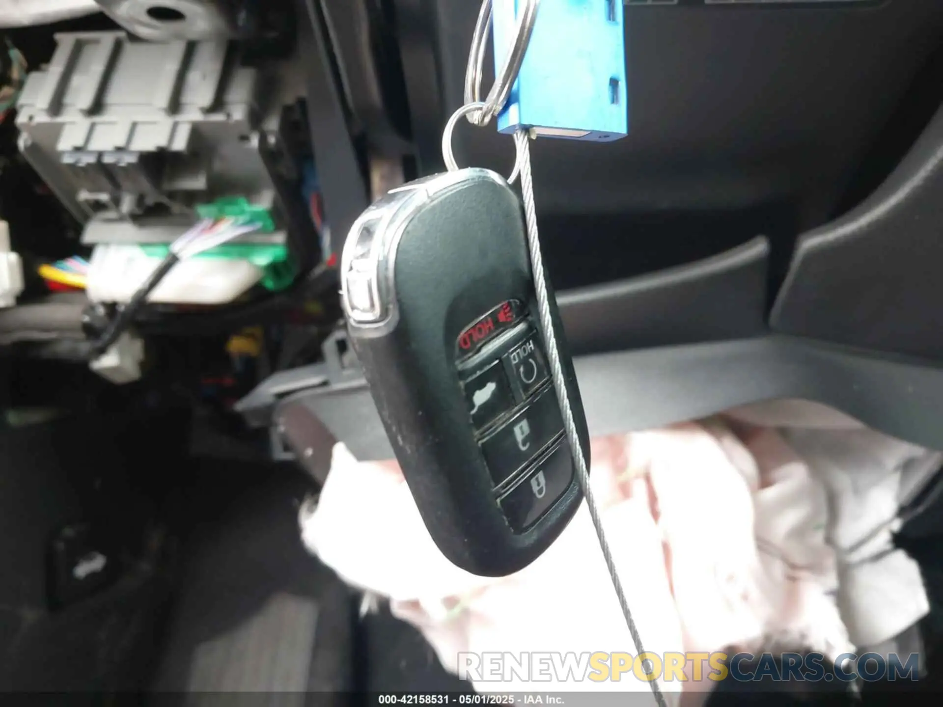 11 fotografías del automóvil dañado 19XFL2H84SE003646 HONDA CIVIC 2025