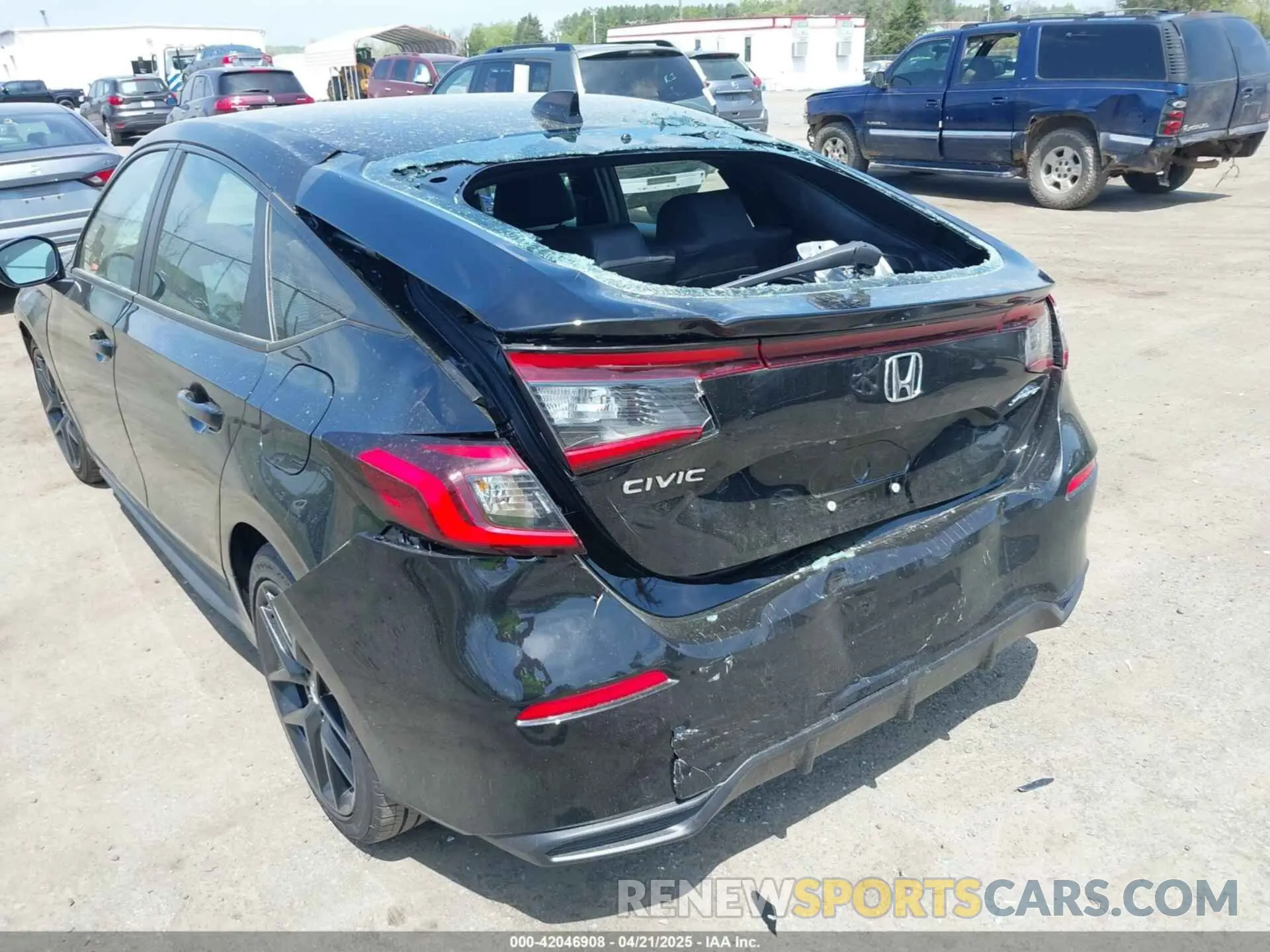6 fotografías del automóvil dañado 19XFL2H85SE021251 HONDA CIVIC 2025