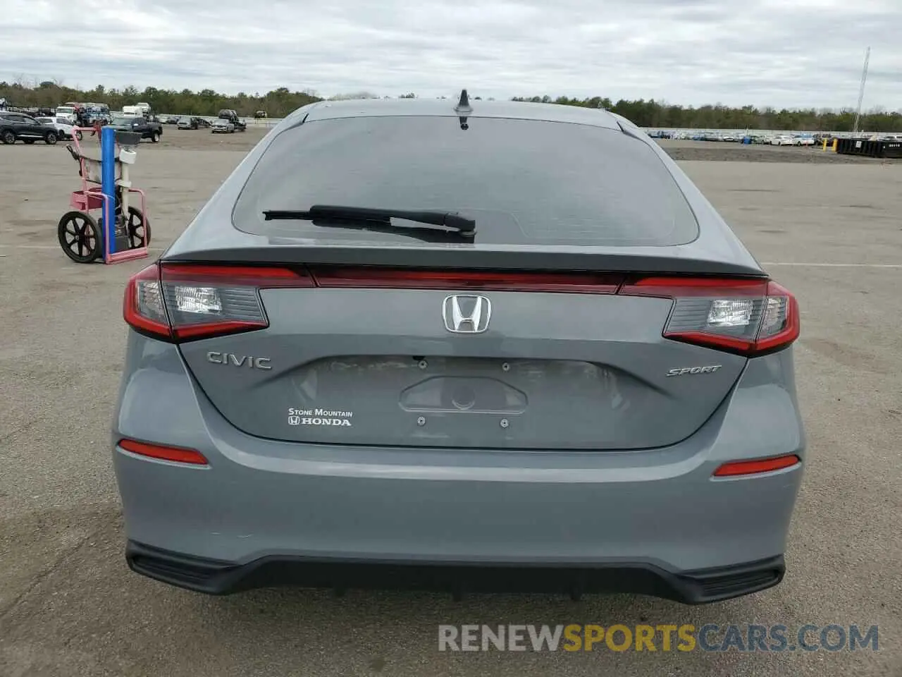 6 fotografías del automóvil dañado 19XFL2H87SE002720 HONDA CIVIC 2025