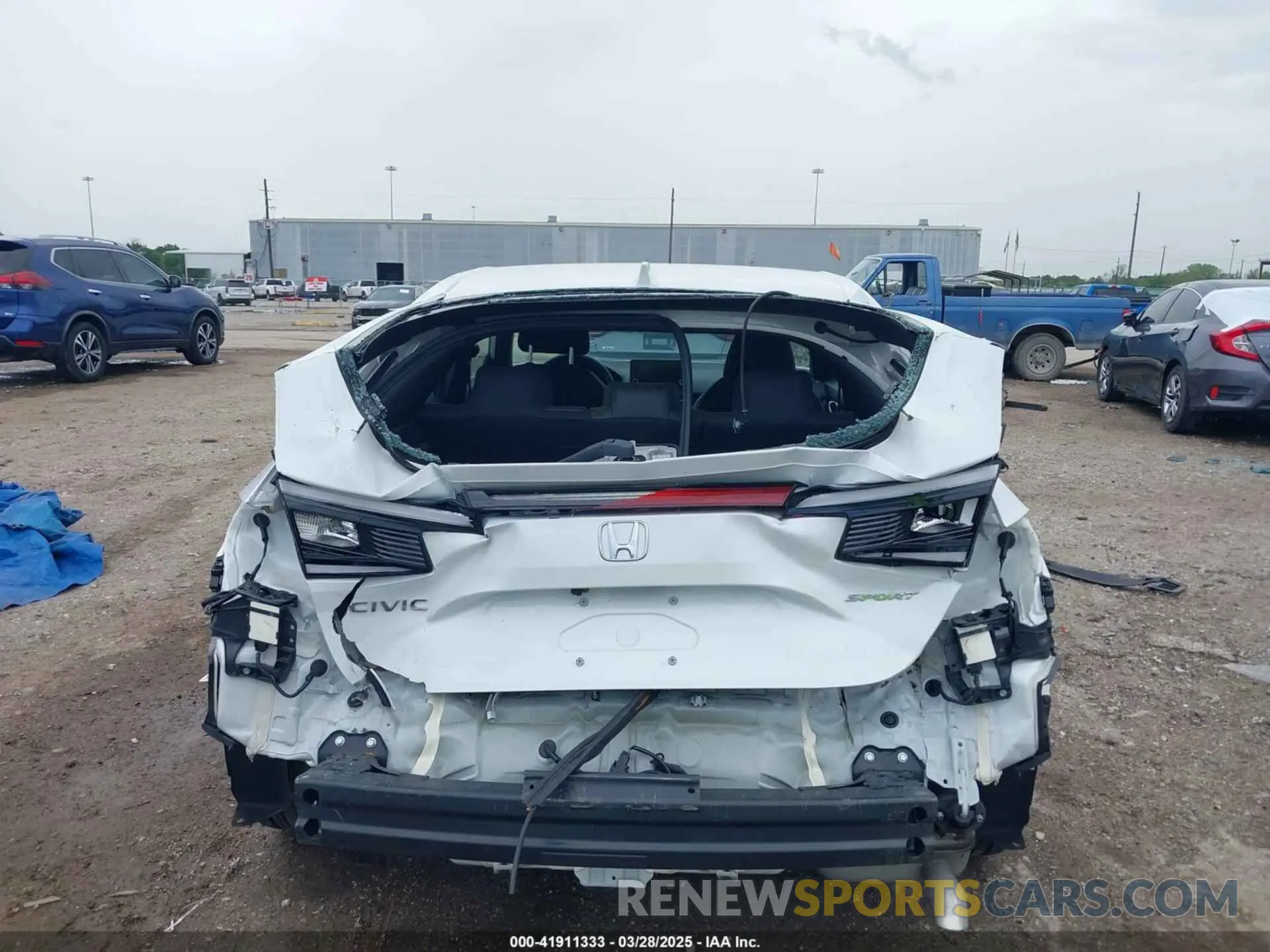 6 fotografías del automóvil dañado 19XFL2H88SE006758 HONDA CIVIC 2025