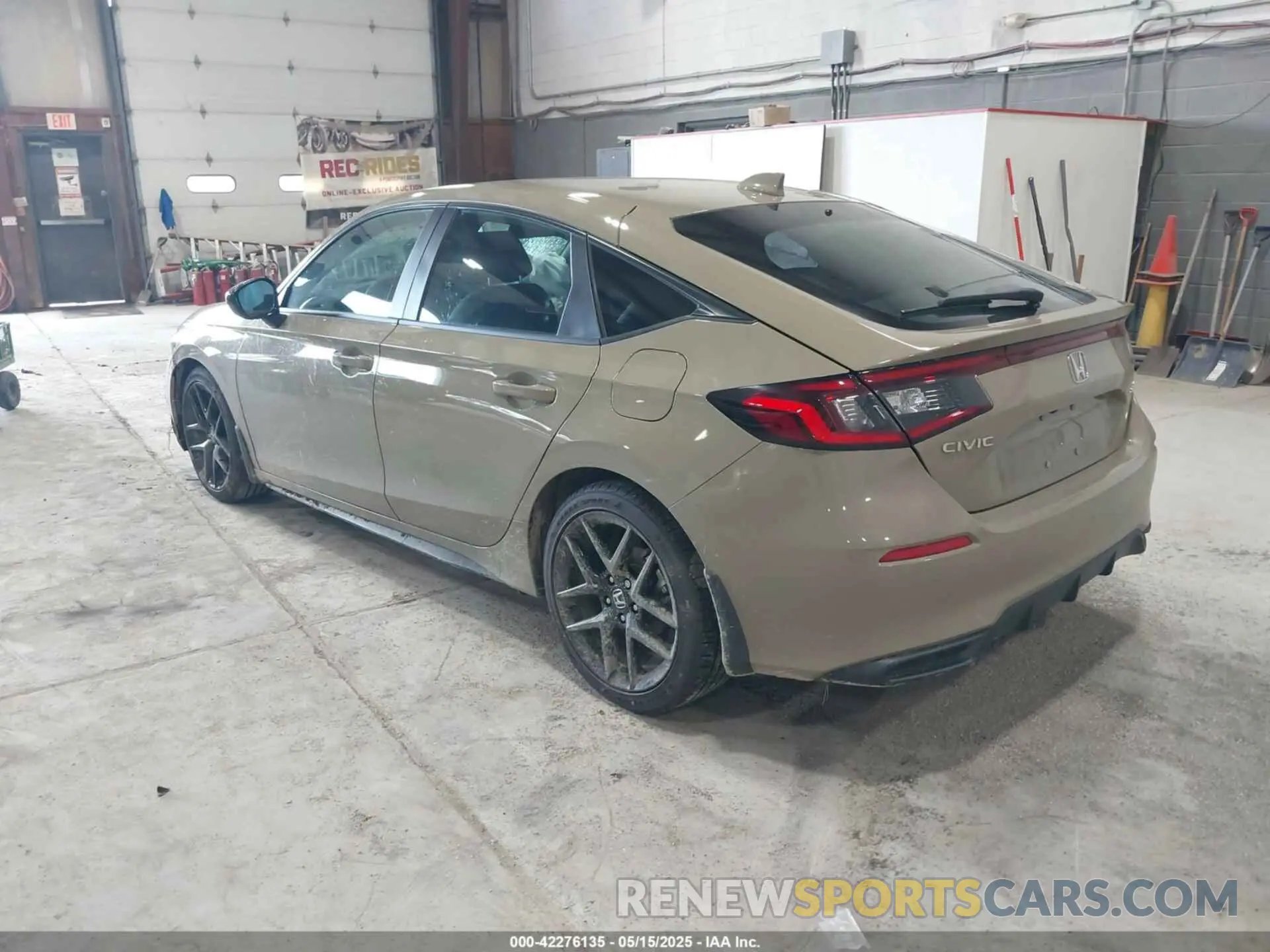 3 fotografías del automóvil dañado 19XFL2H88SE013967 HONDA CIVIC 2025