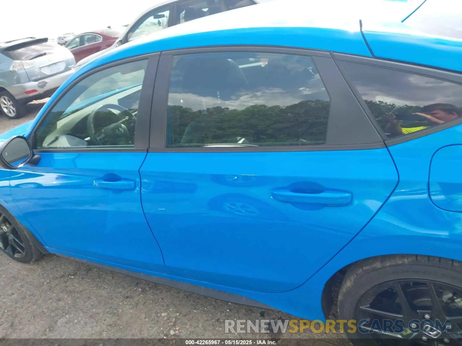 14 fotografías del automóvil dañado 19XFL2H8XSE002145 HONDA CIVIC 2025