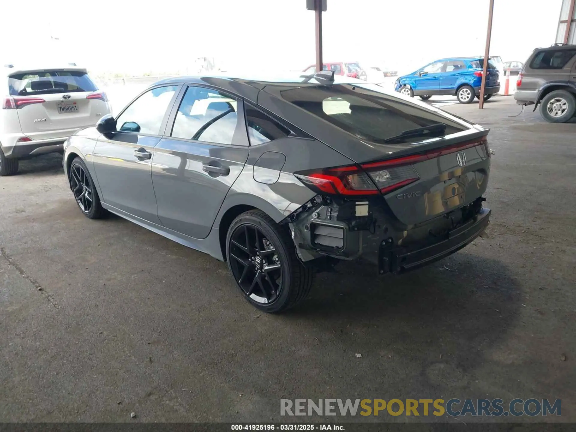 3 fotografías del automóvil dañado 19XFL2H8XSE020323 HONDA CIVIC 2025