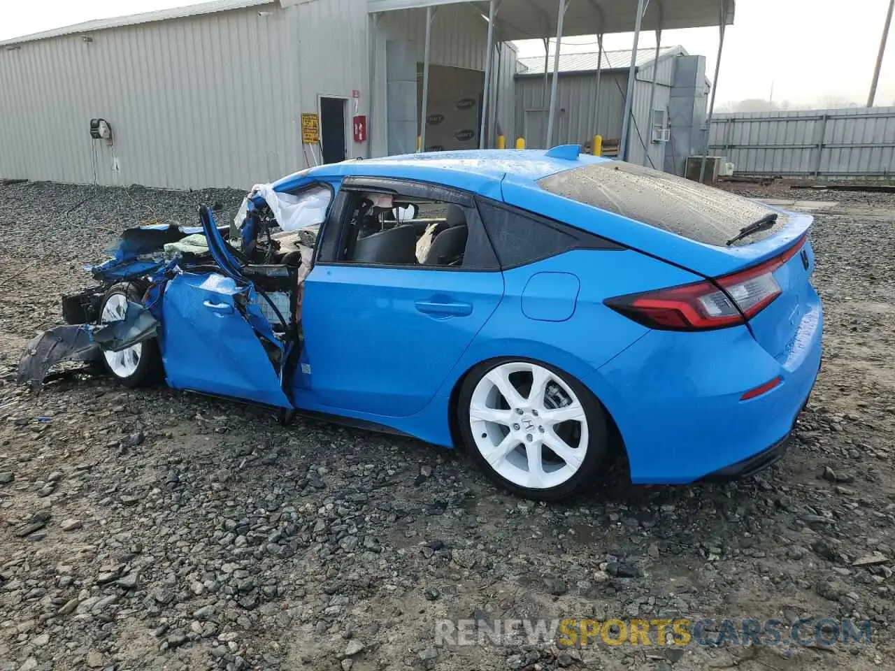 2 fotografías del automóvil dañado 19XFL4H97SE001023 HONDA CIVIC 2025