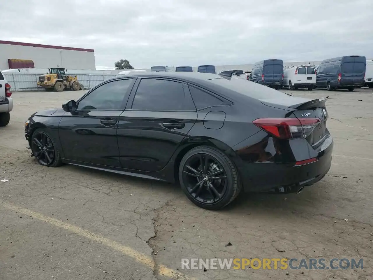 2 fotografías del automóvil dañado 2HGFE1E50SH473225 HONDA CIVIC 2025