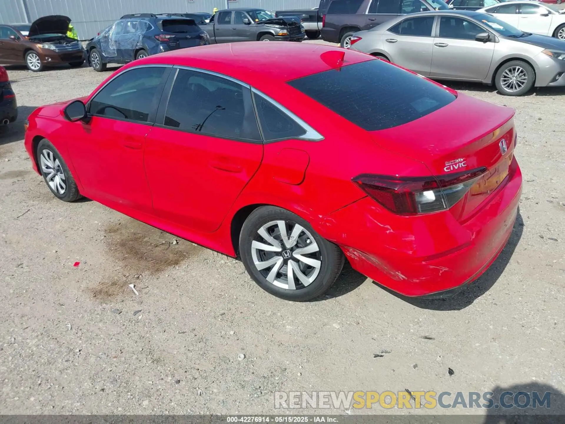 3 fotografías del automóvil dañado 2HGFE2F21SH553403 HONDA CIVIC 2025