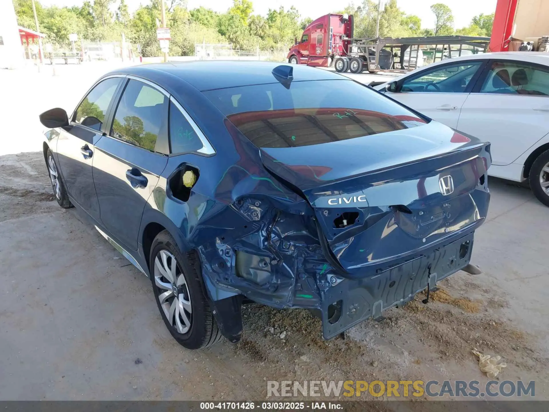 3 fotografías del automóvil dañado 2HGFE2F22SH541762 HONDA CIVIC 2025