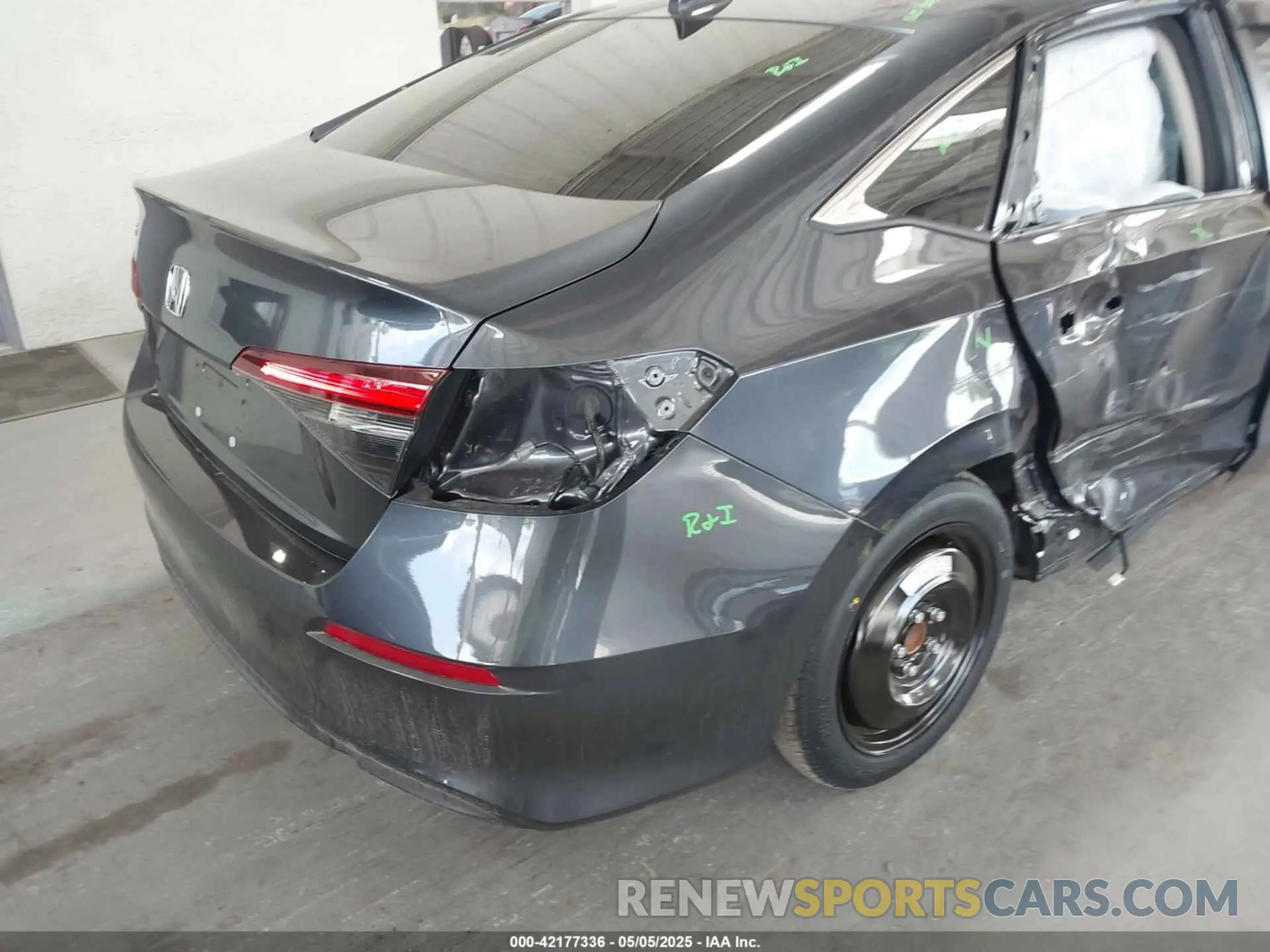 18 fotografías del automóvil dañado 2HGFE2F22SH566032 HONDA CIVIC 2025